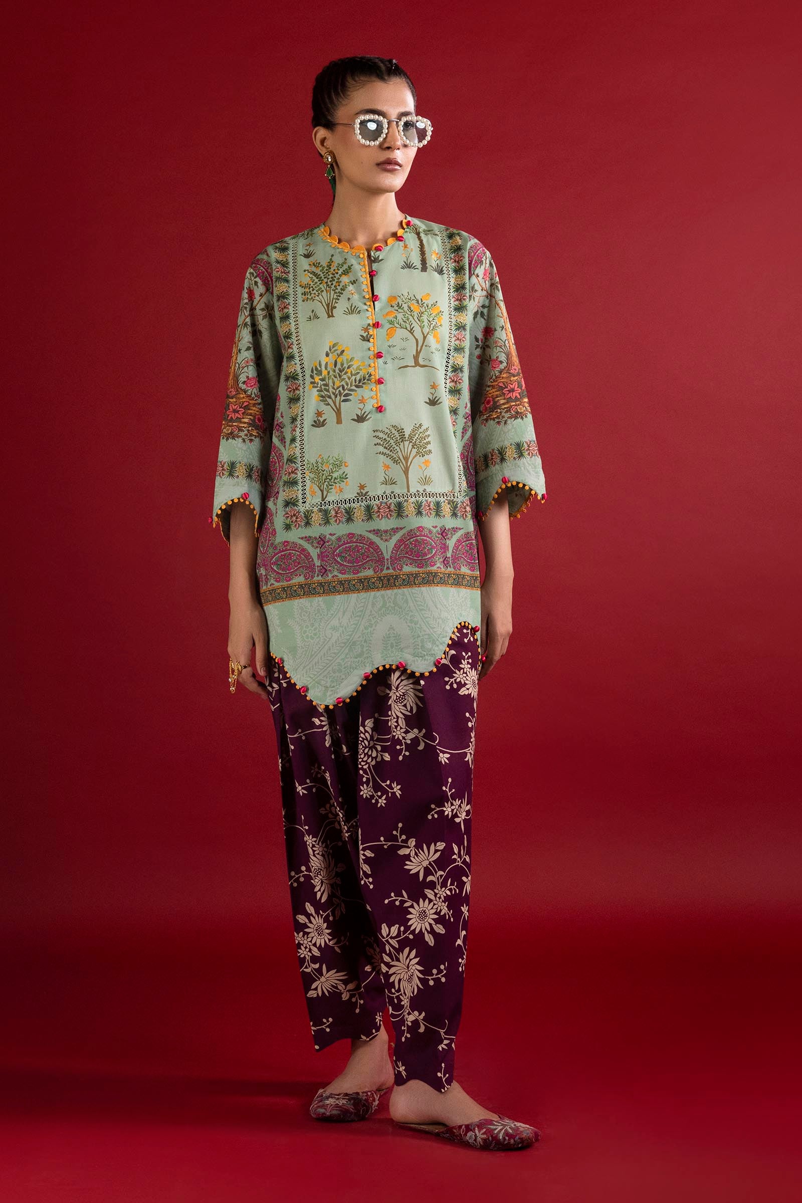Unstitched 2 Piece Lawn Suit Main image