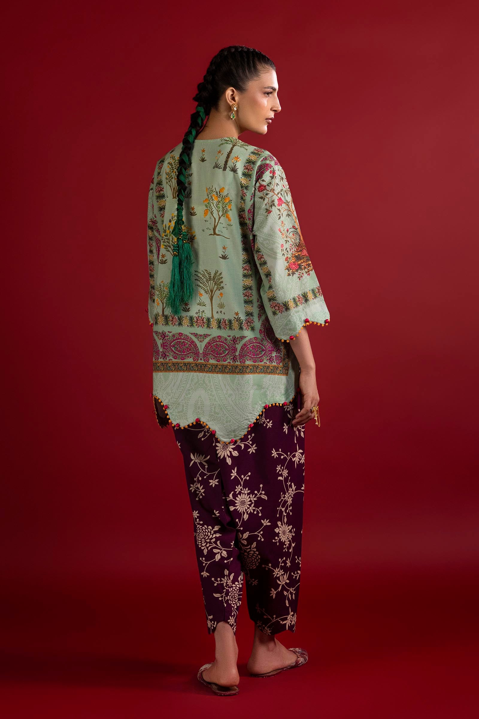Unstitched 2 Piece Lawn Suit Secondary image