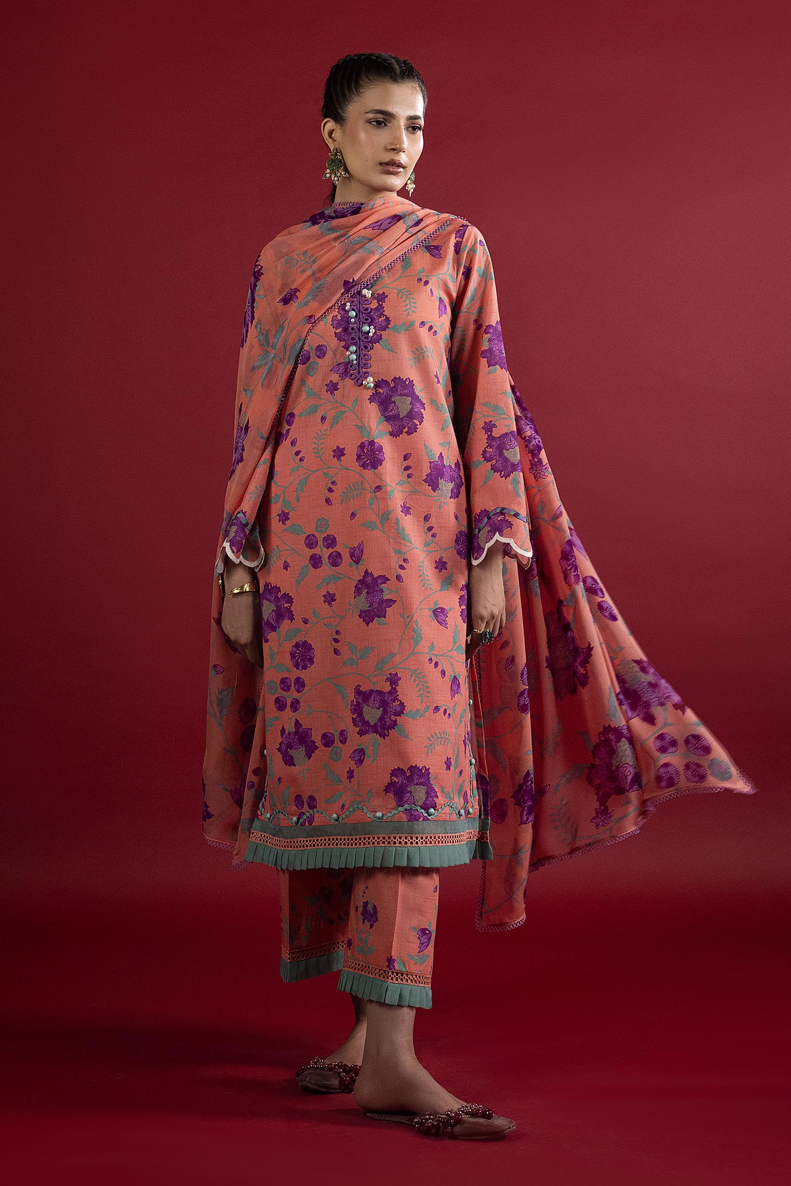 Sana Safinaz Unstitched 3 Piece Lawn Suit, view 1
