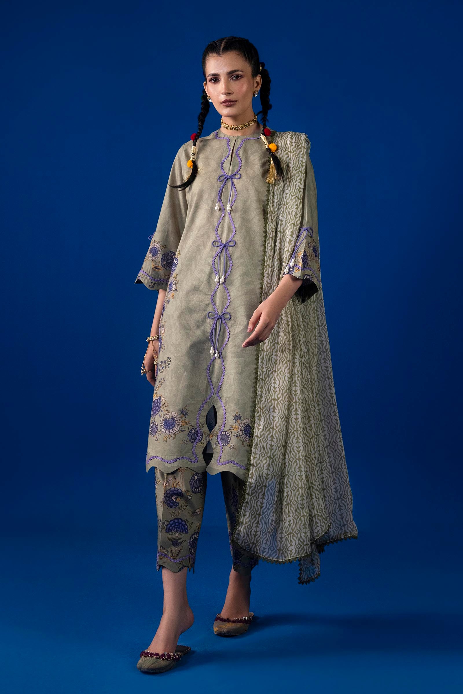 Unstitched 3 Piece Lawn Suit
