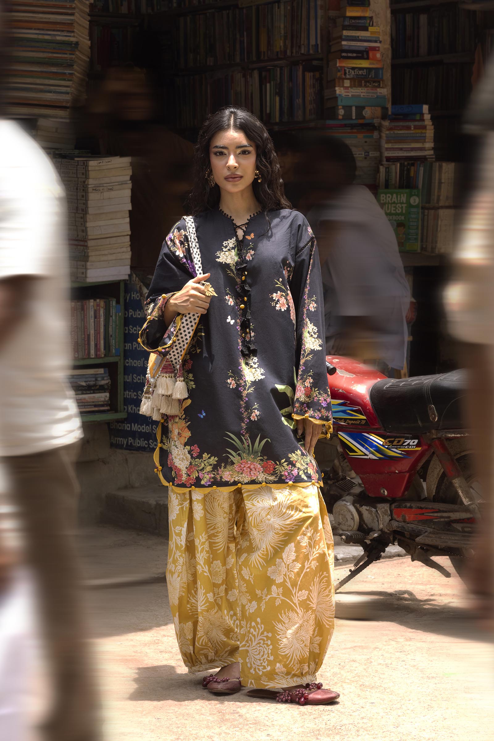 Unstitched Printed 2 Piece Lawn Suit