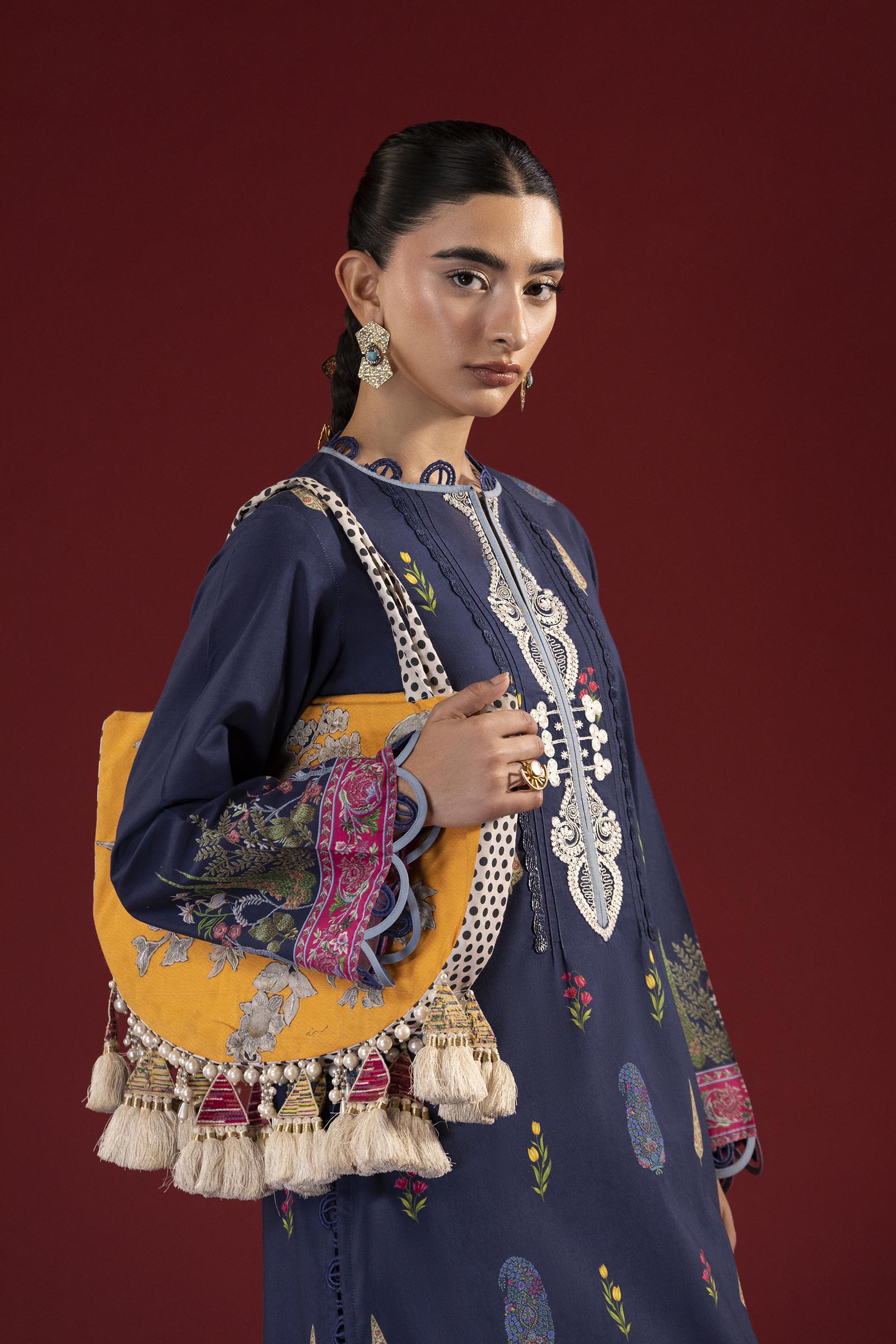 Unstitched Printed 2 Piece Lawn Suit Secondary image
