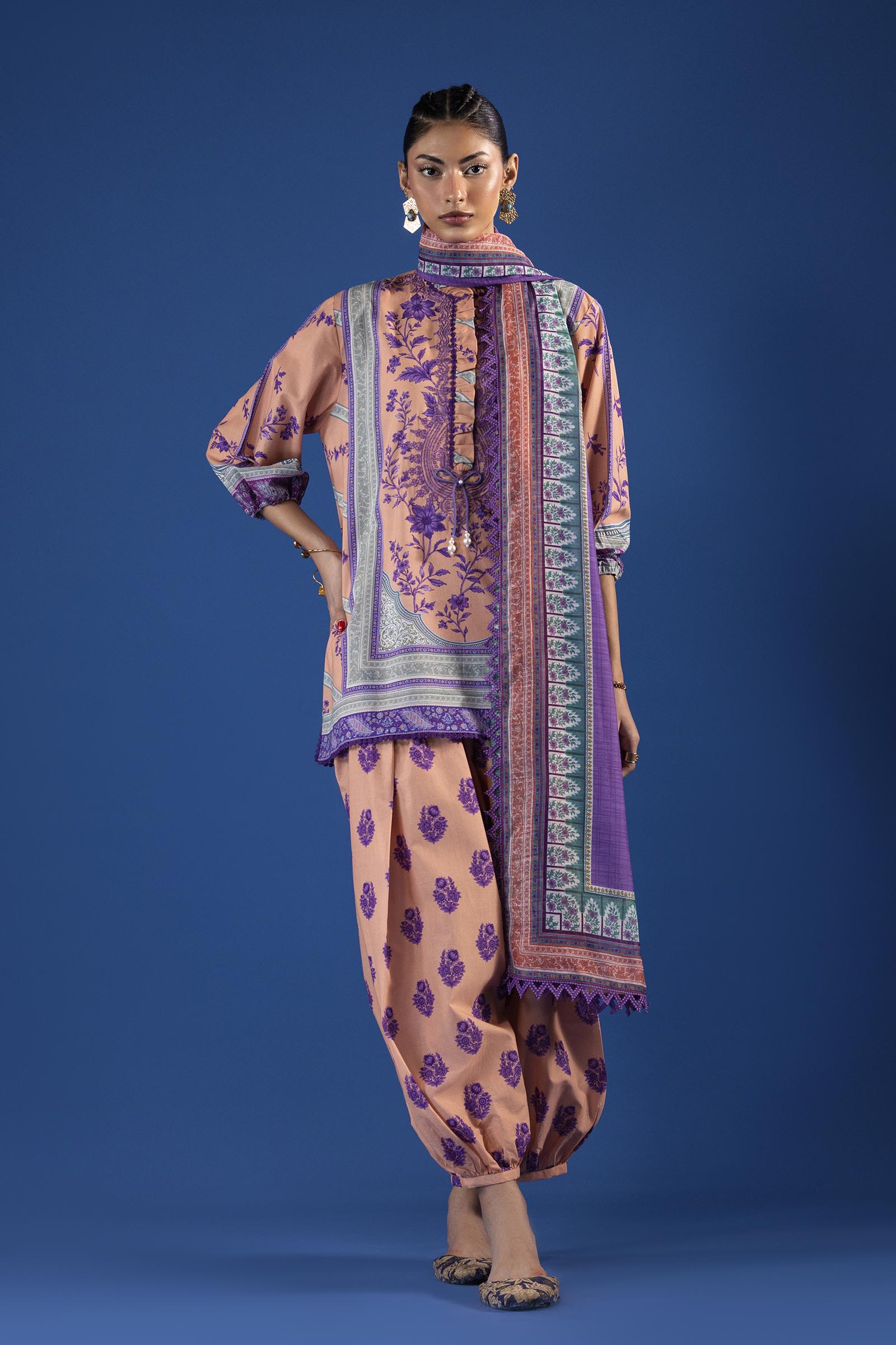 Unstitched Printed 3 Piece Lawn Suit Main image