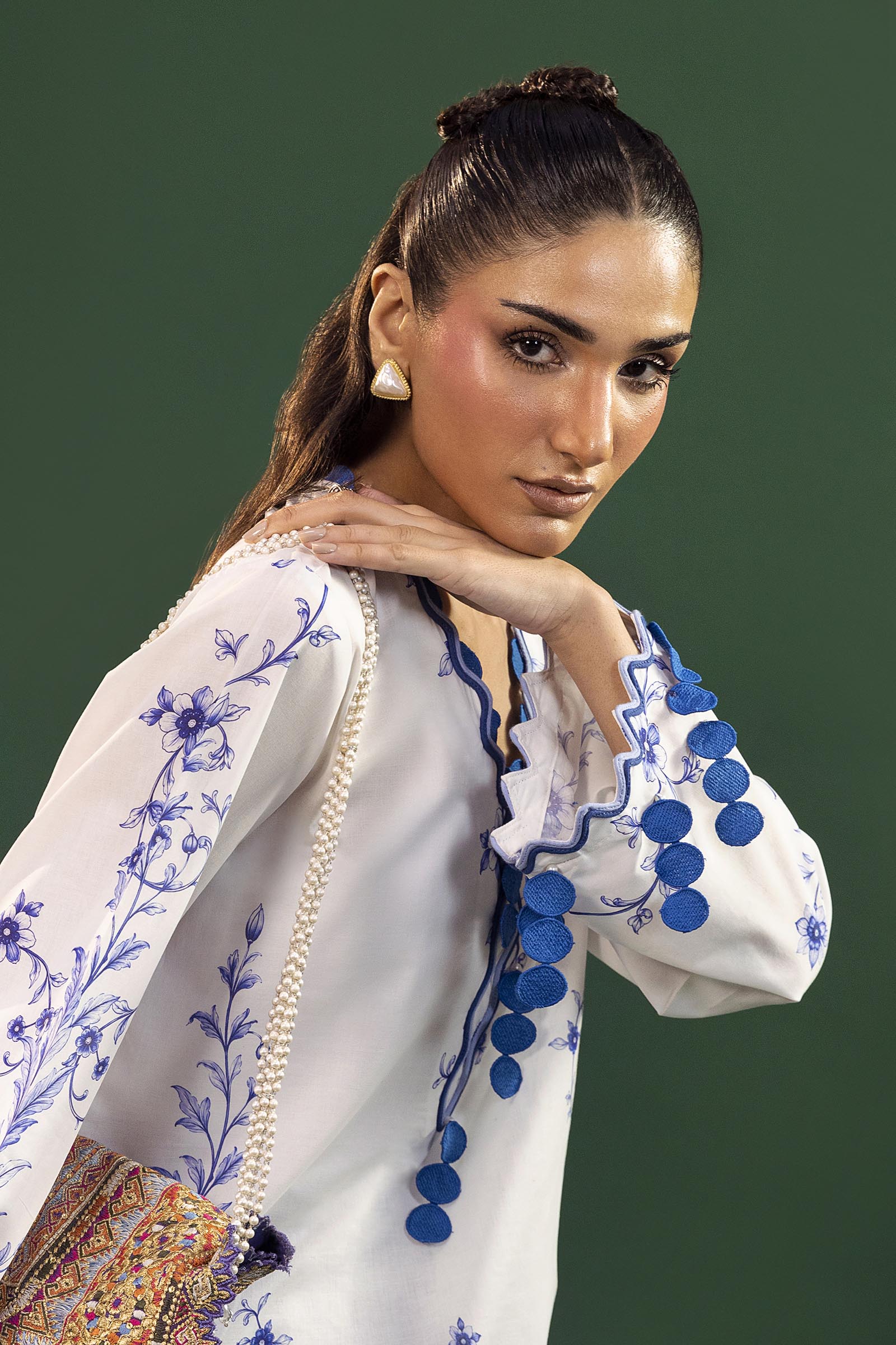 Unstitched Printed 2 Piece Lawn Suit Secondary image