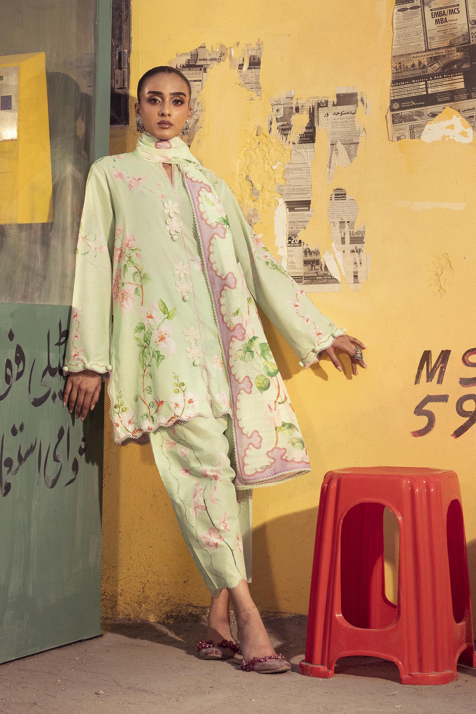 Unstitched Printed 3 Piece Lawn Suit Secondary image