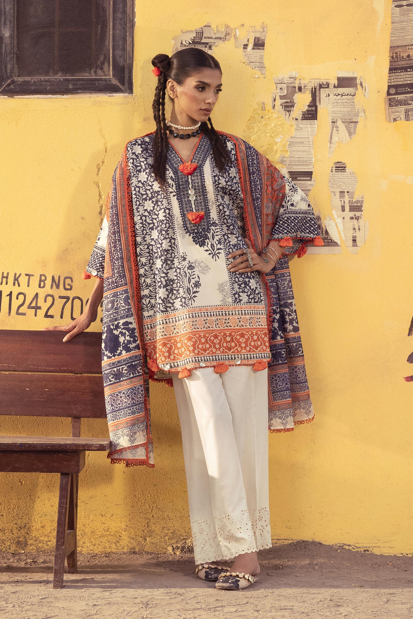 Unstitched Printed 2 Piece Lawn Suit Secondary image