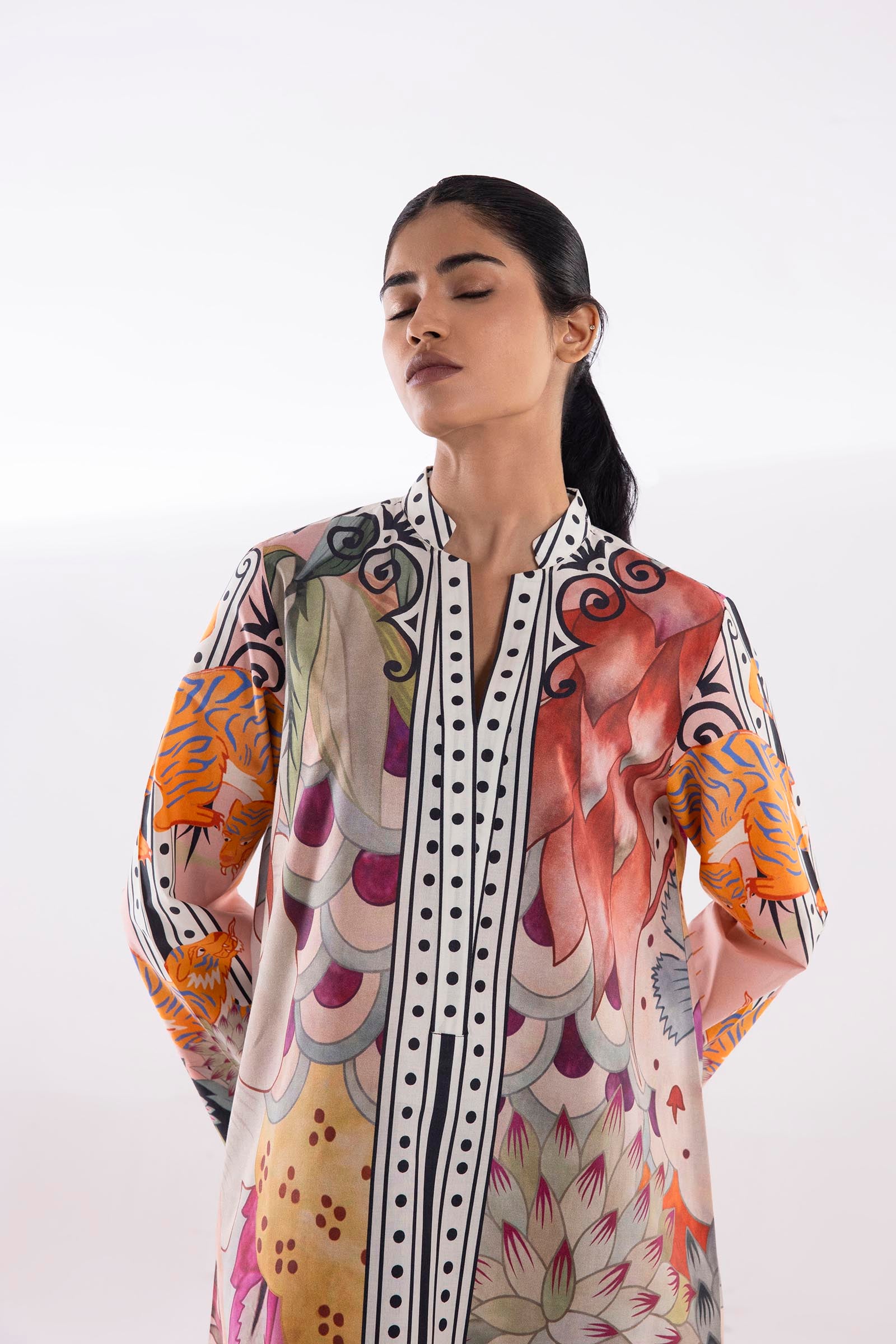 Elara Kaftan Secondary image