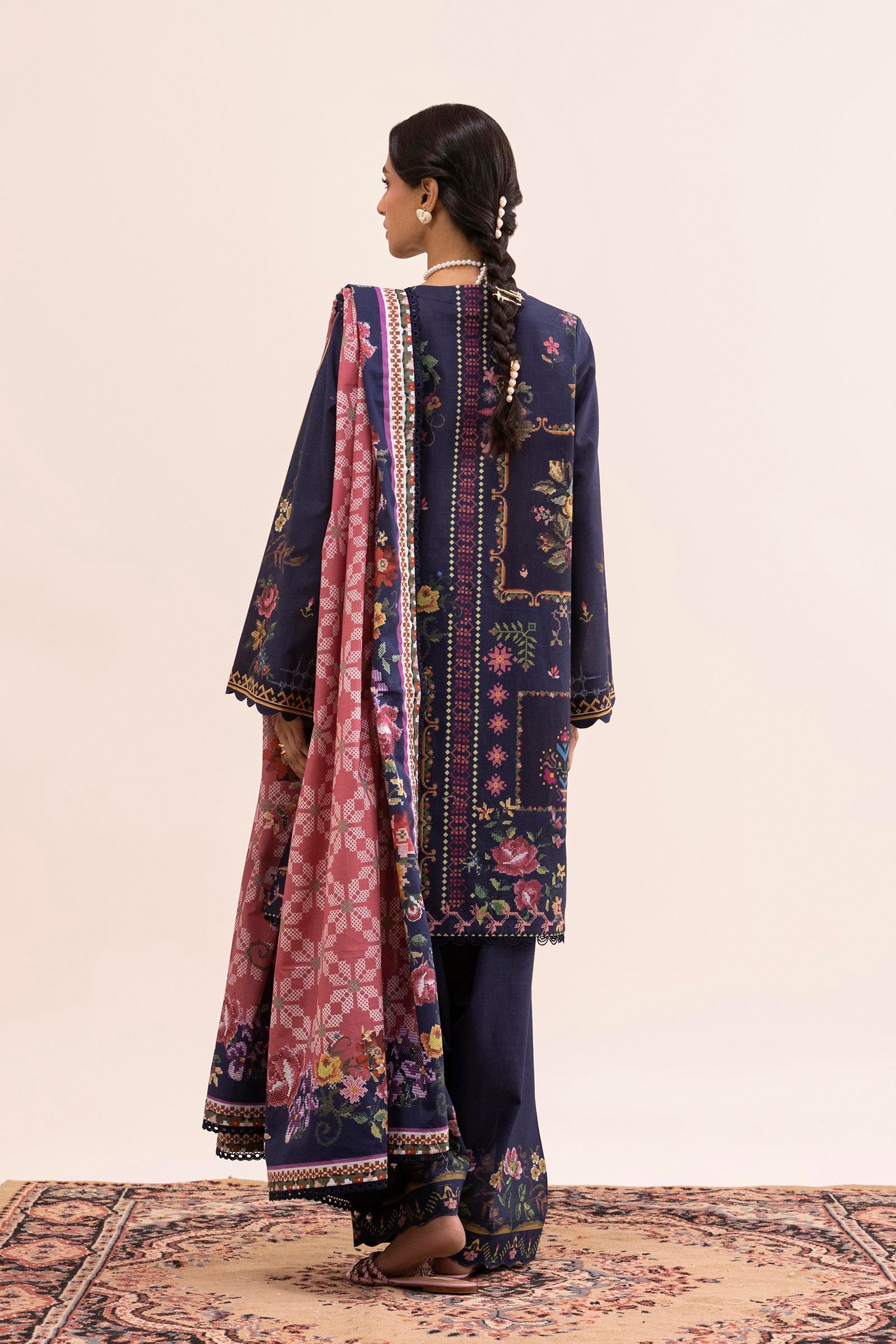 Unstitched 3 Piece Lawn Suit Secondary image