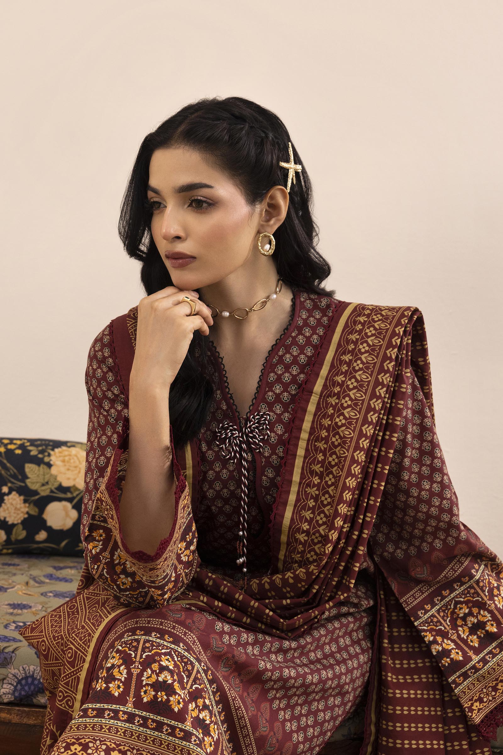 Unstitched 3 Piece Lawn Suit