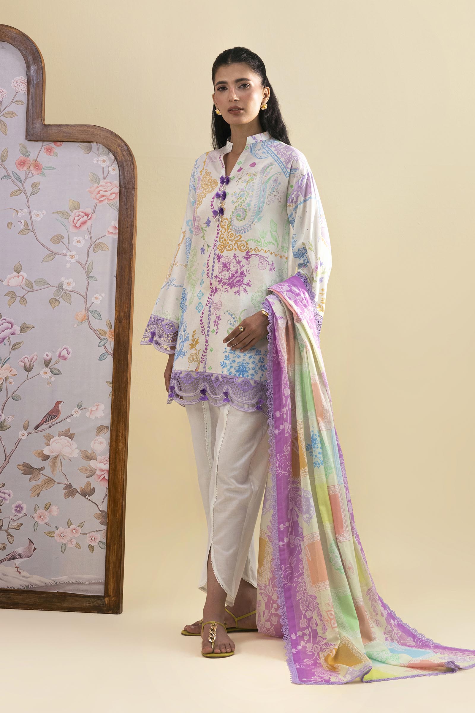 Unstitched Embroidered 3 Piece Lawn Suit