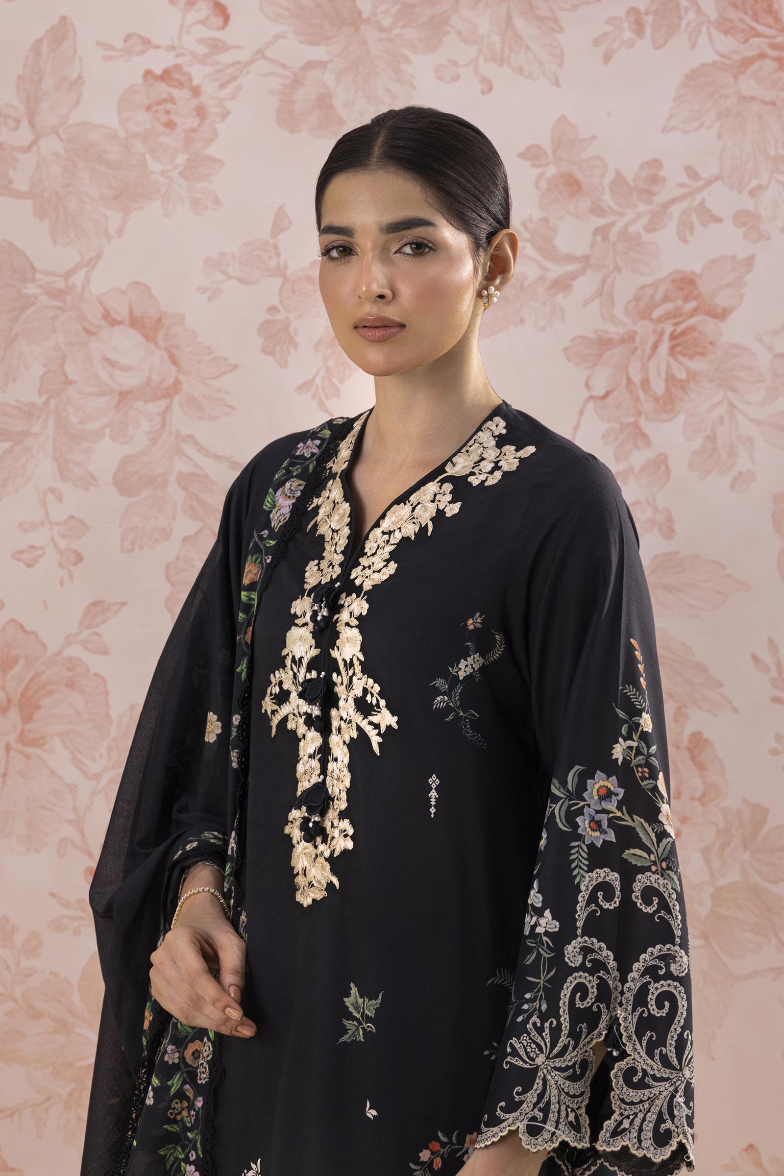 Unstitched Embroidered 3 Piece Lawn Suit