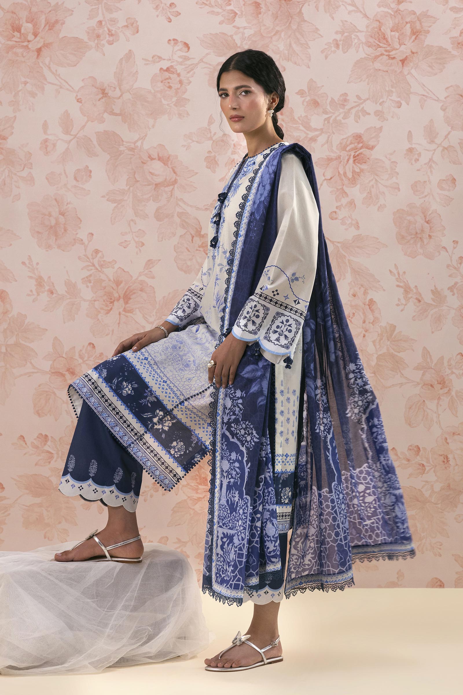 Unstitched Embroidered 3 Piece Lawn Suit