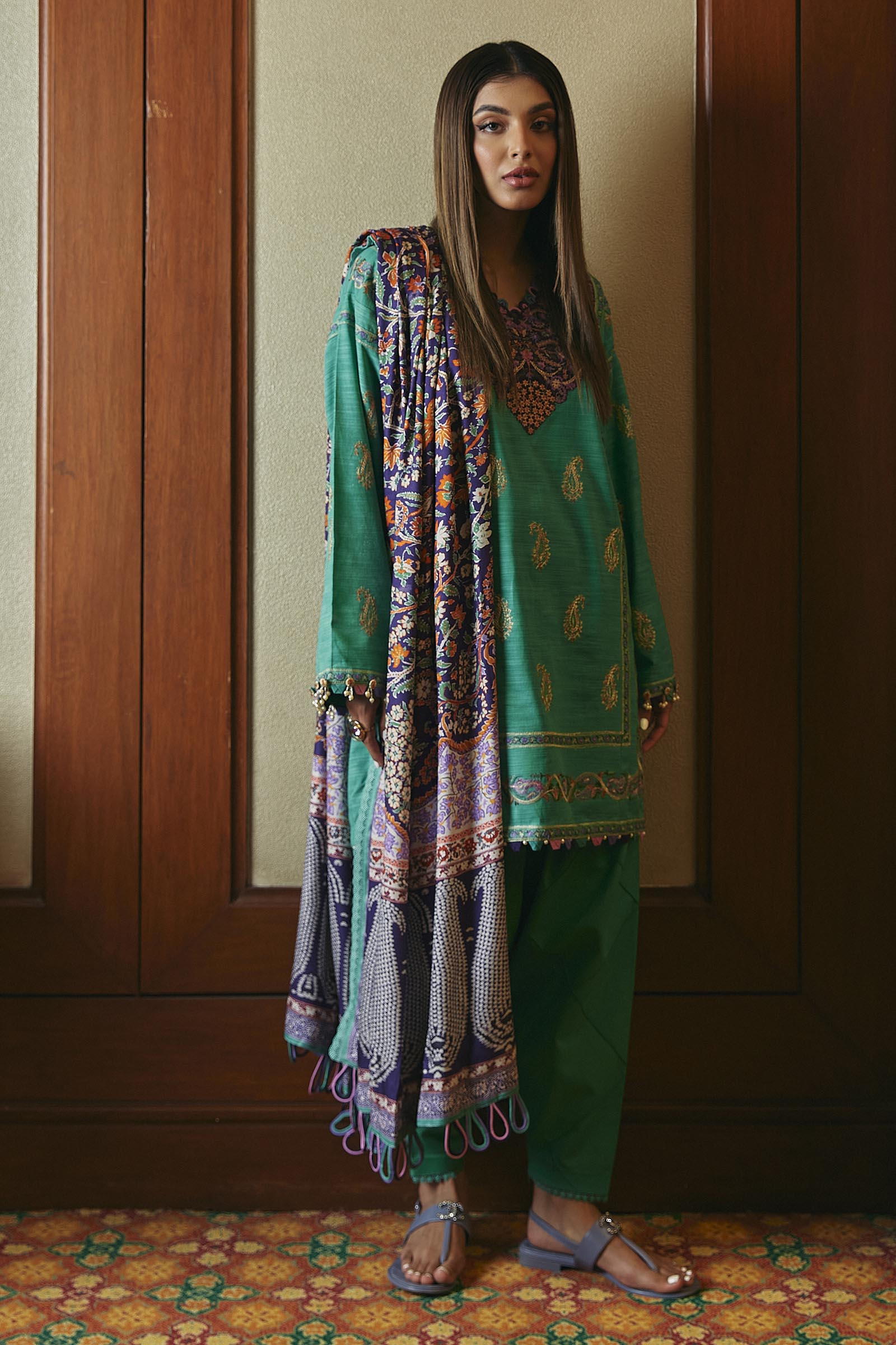 Unstitched 3 Piece Dyed Slub Suit Secondary image