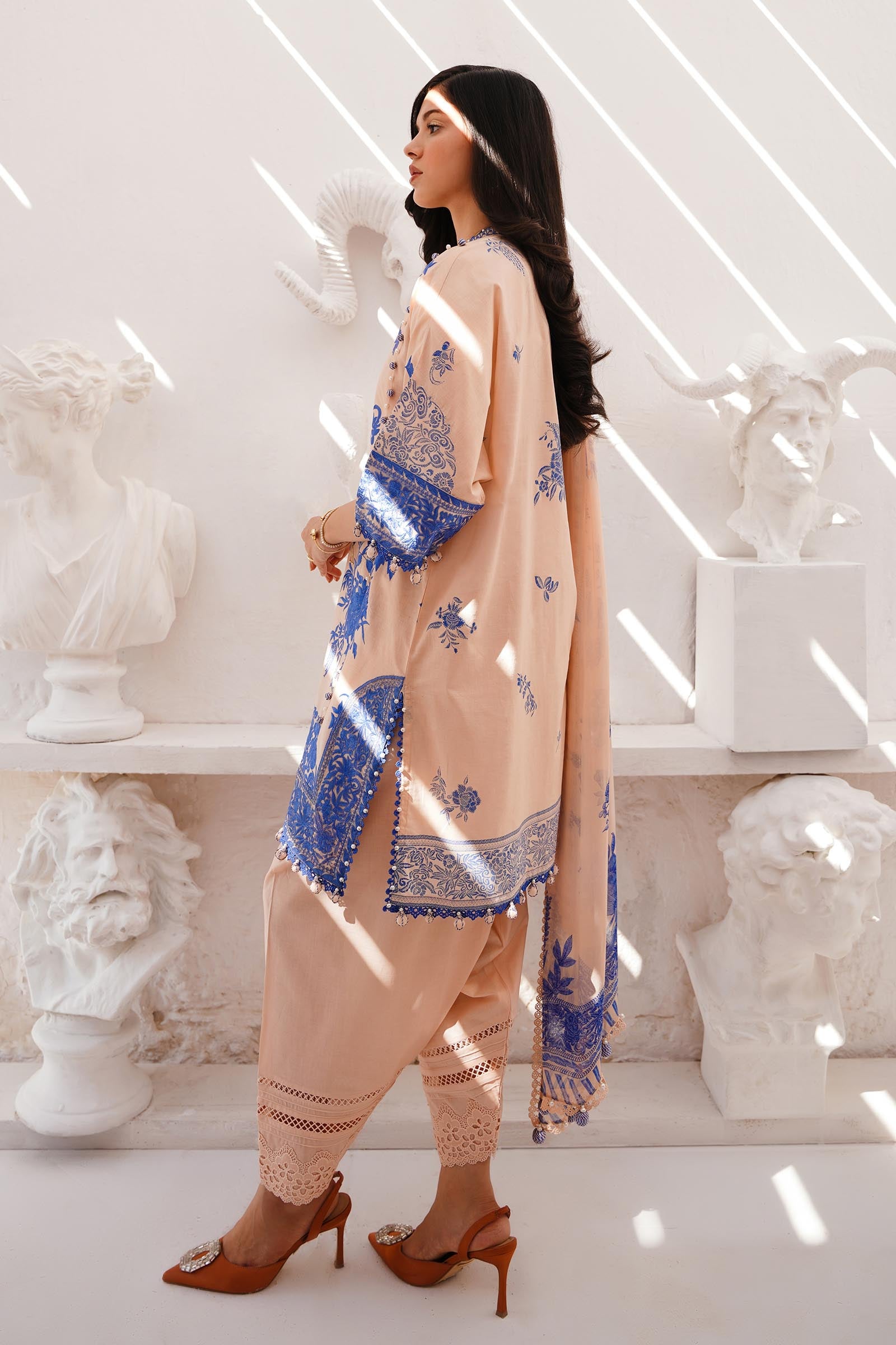 Unstitched 3 Piece Lawn Suit