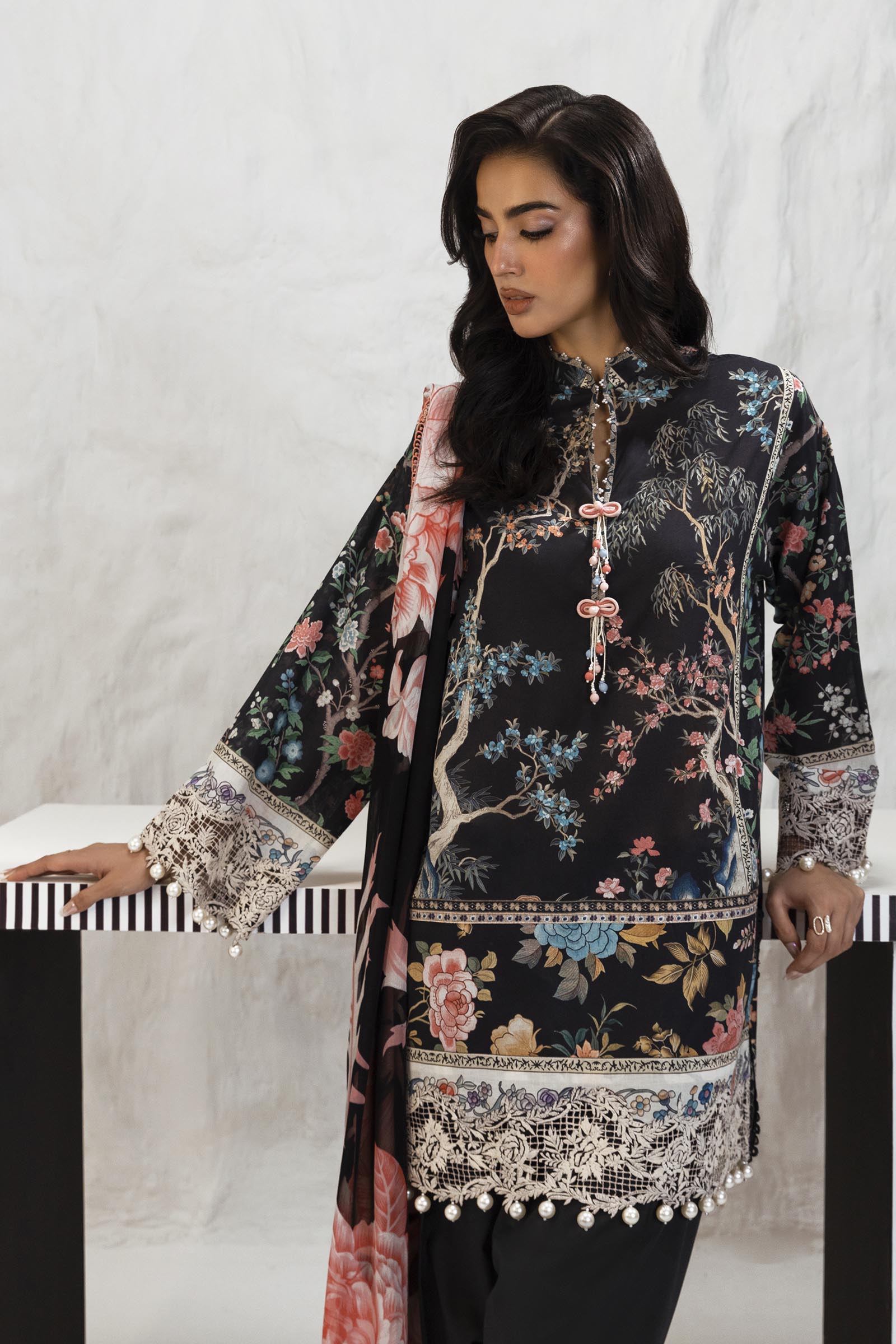 Unstitched 3 Piece Lawn Suit