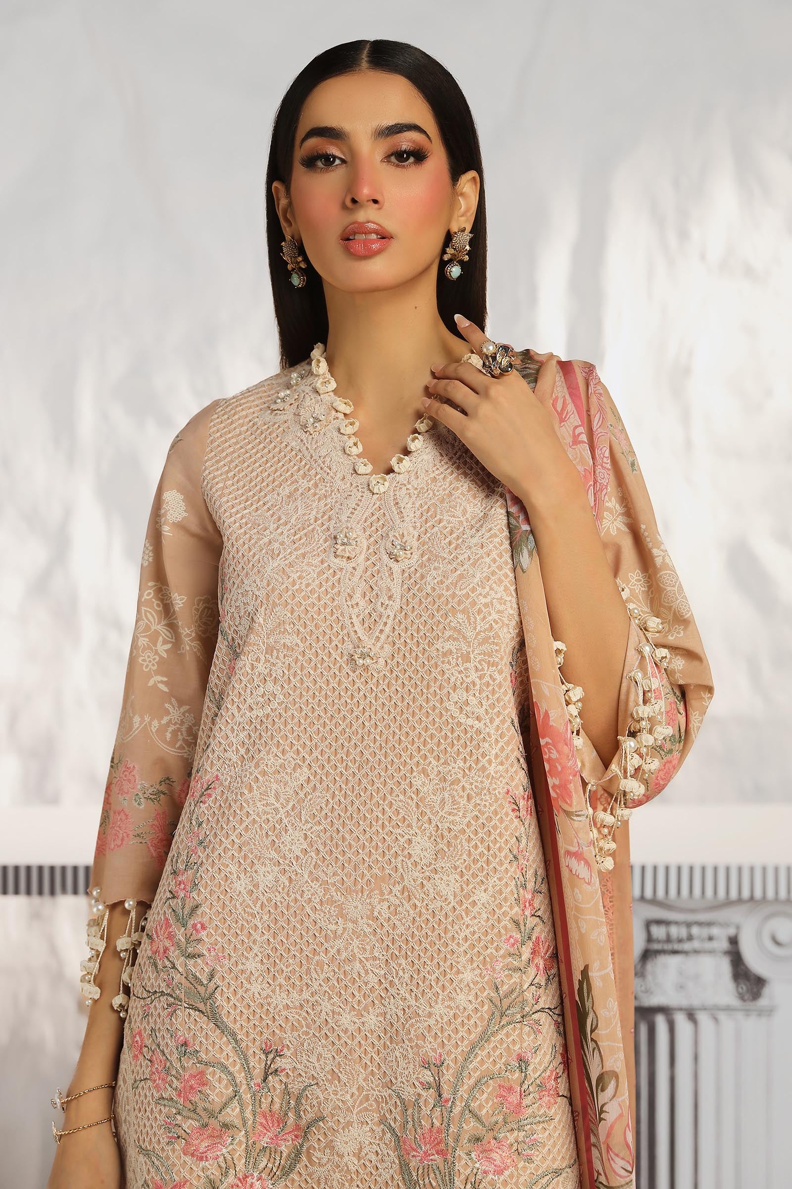 Unstitched 3 Piece Lawn Suit
