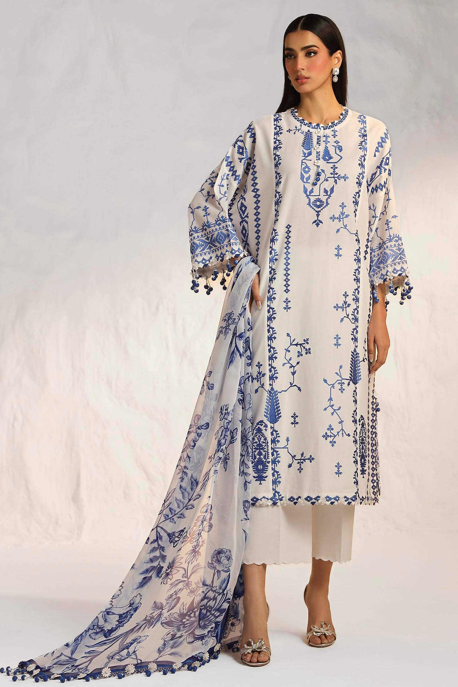 Unstitched 3 Piece Lawn Suit
