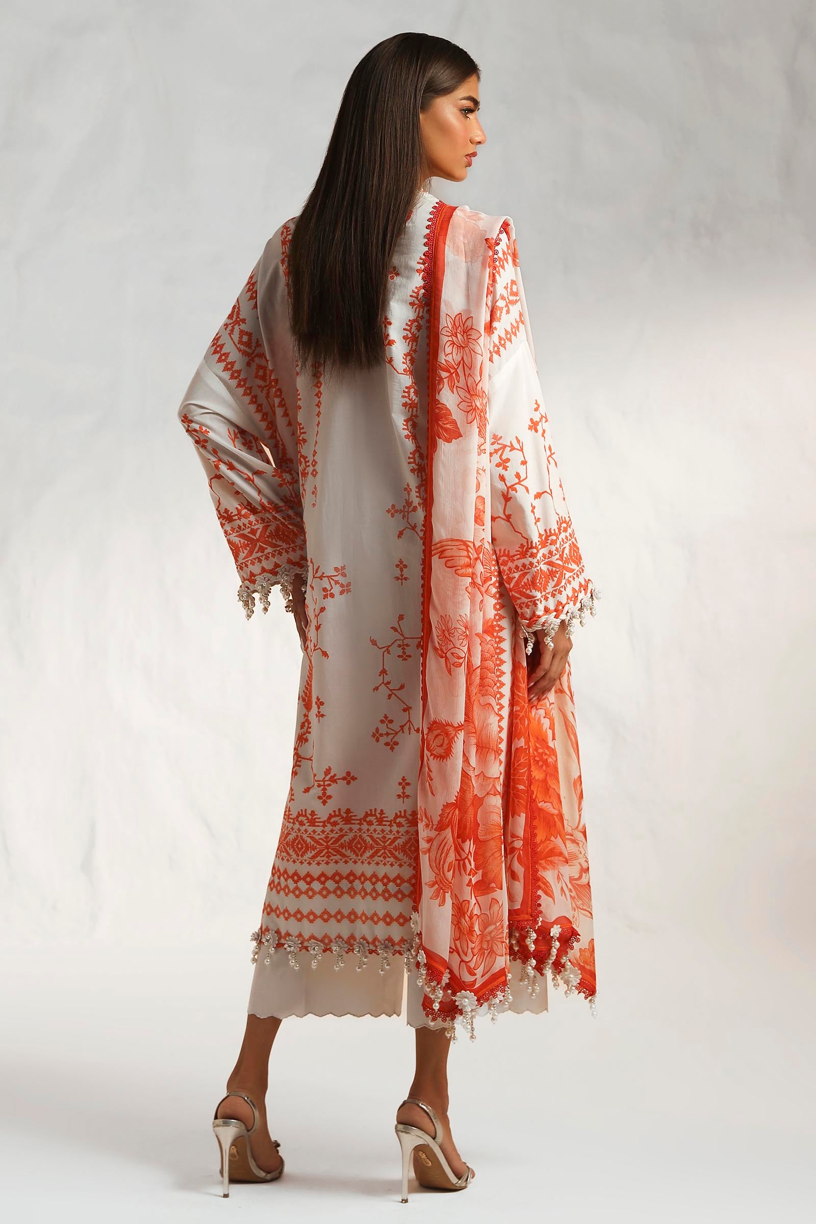 Unstitched 3 Piece Lawn Suit