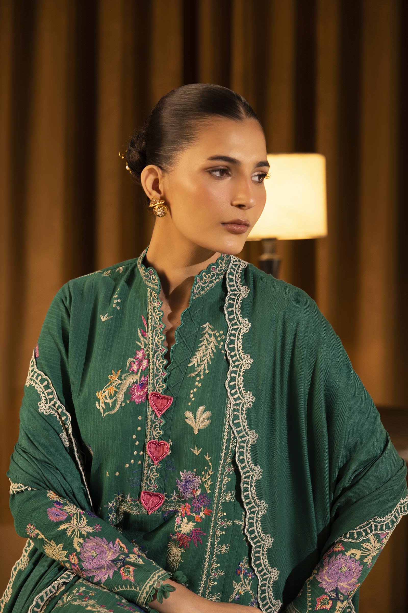 Unstitched Slub Muzlin 3 Piece Suit Secondary image