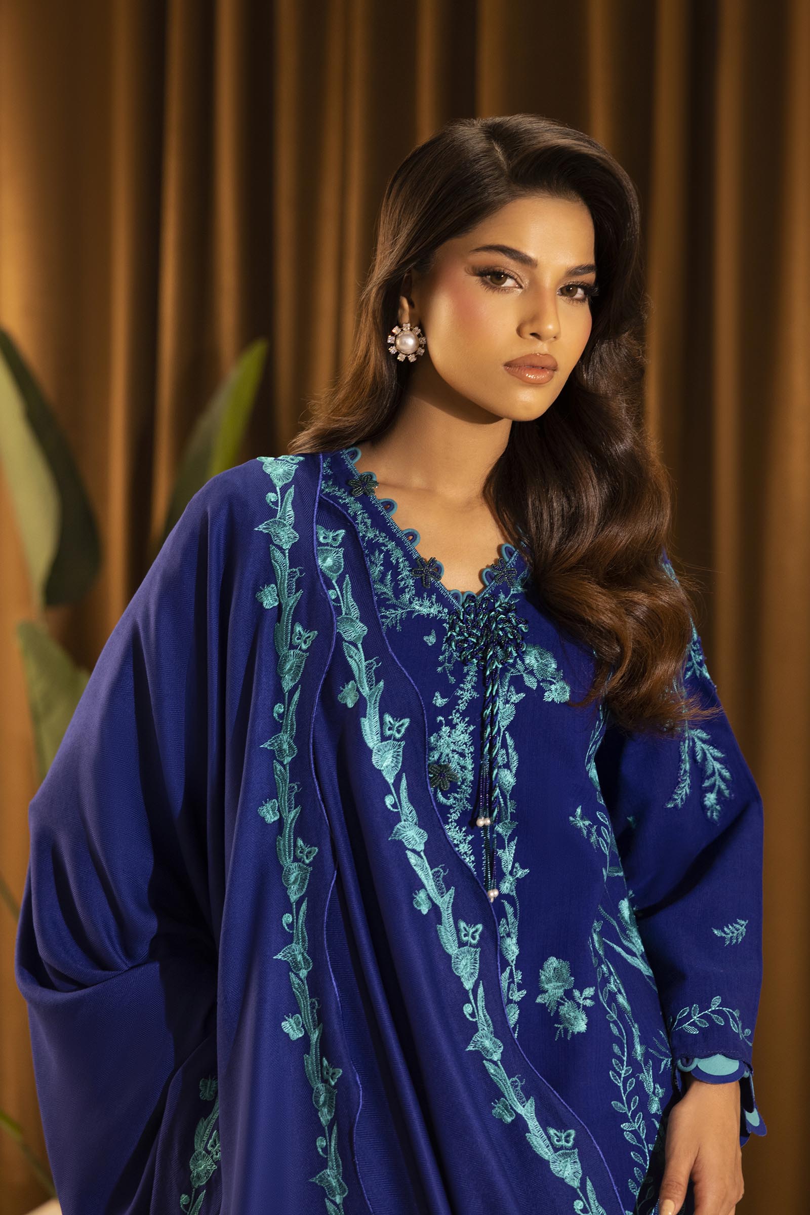 Unstitched Slub Muzlin 3 Piece Suit Secondary image
