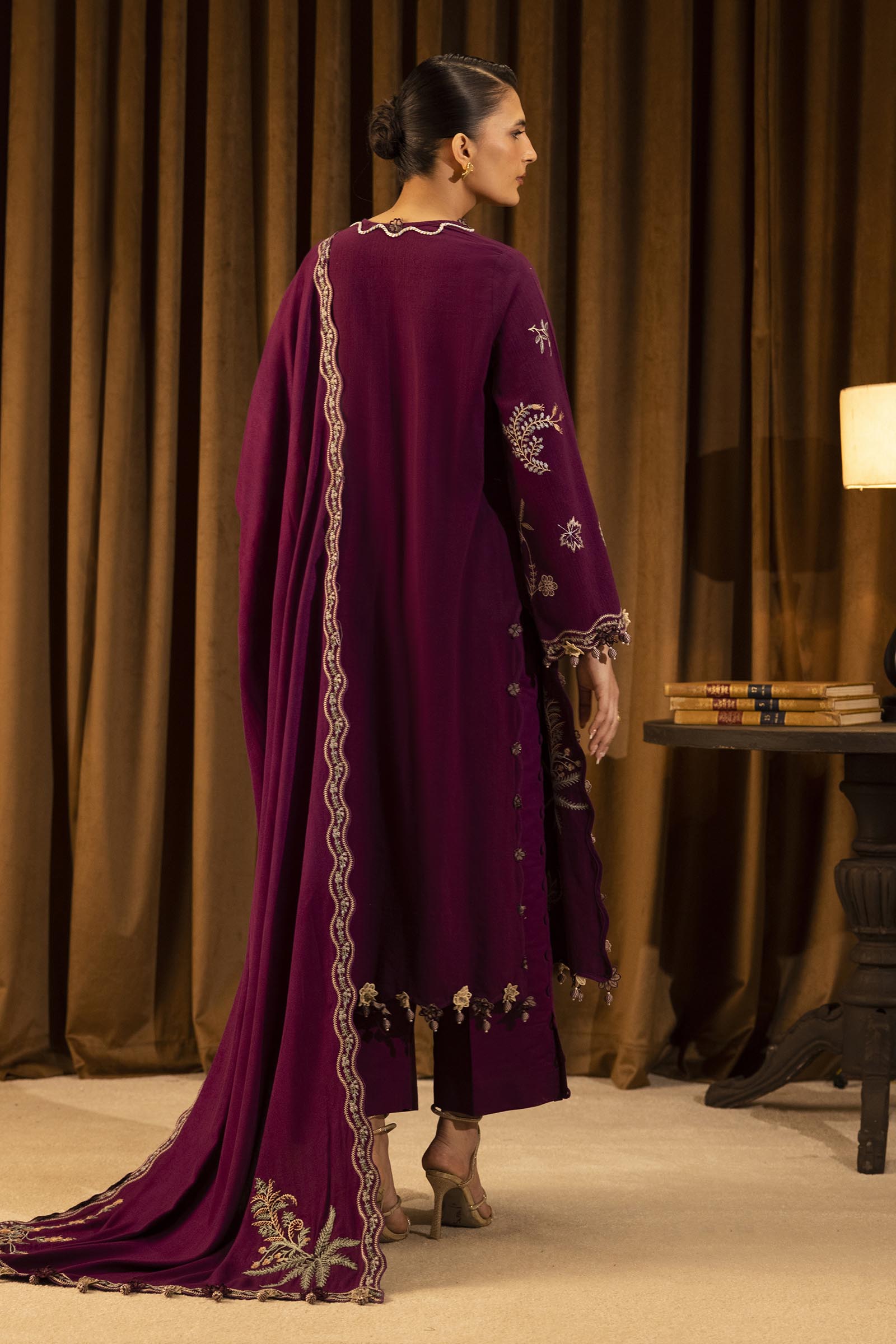 Unstitched Slub Muzlin 3 Piece Suit