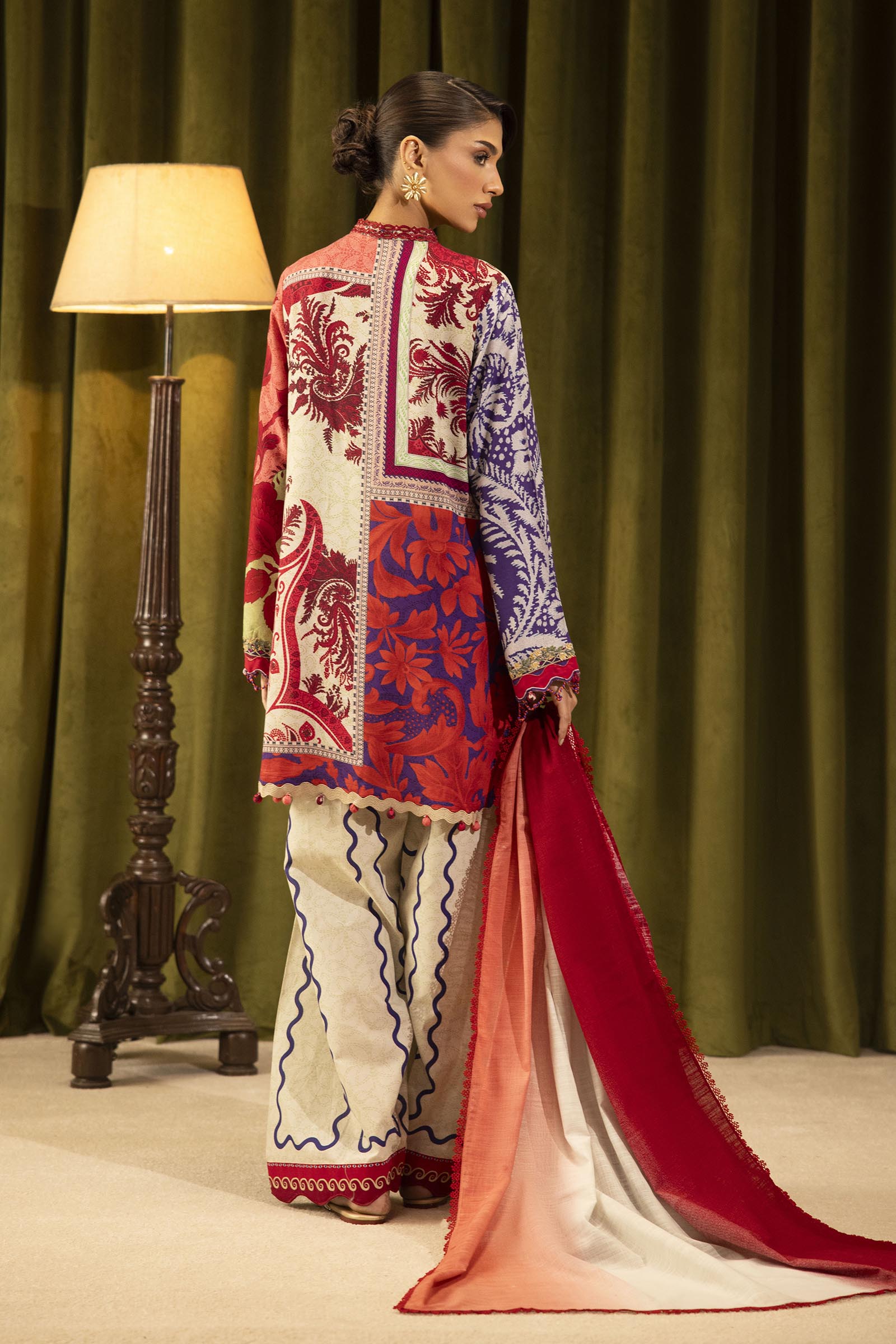 Unstitched Linen Muzlin 3 Piece Suit