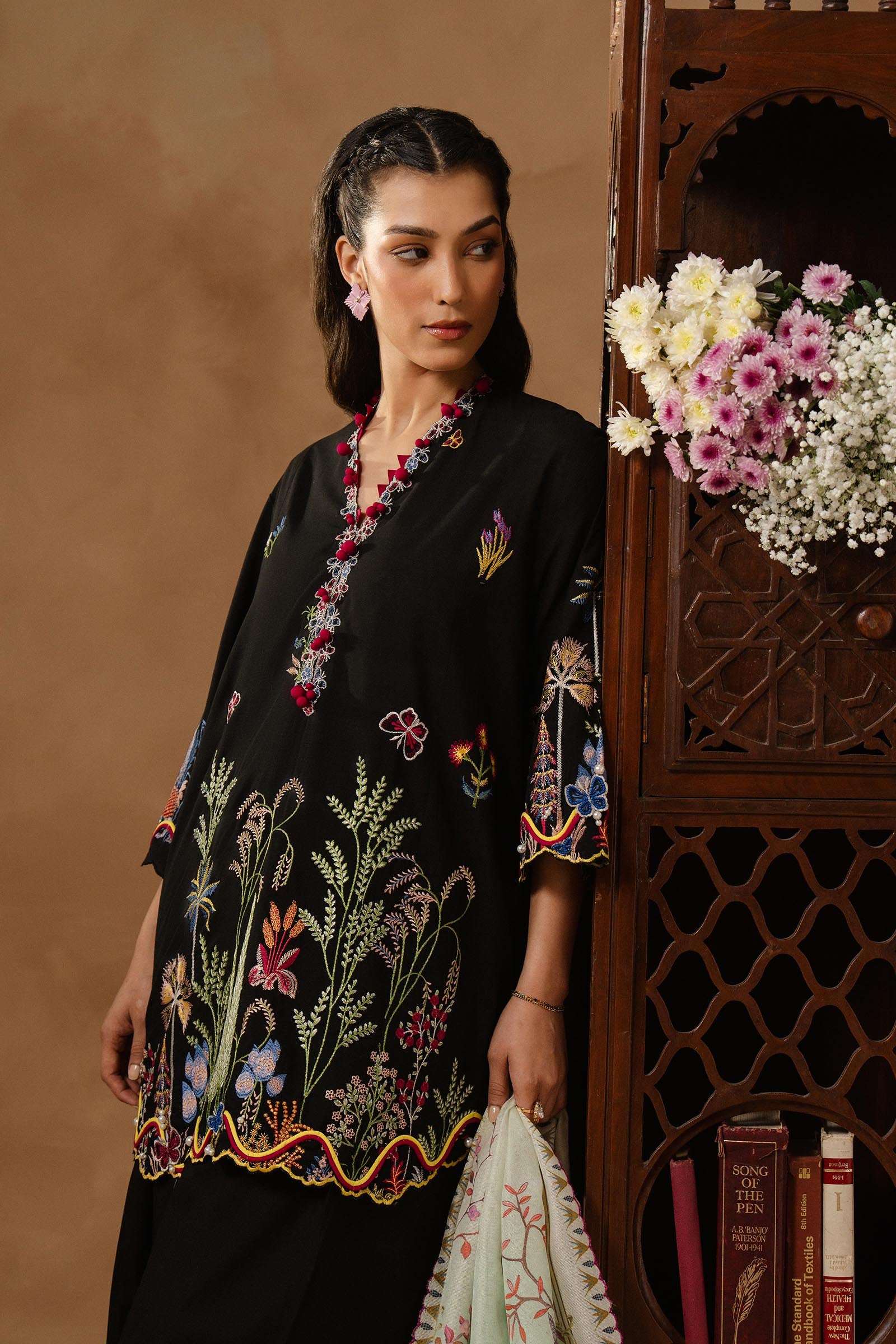 Unstitched Muzlin Lawn 3 Piece Suit