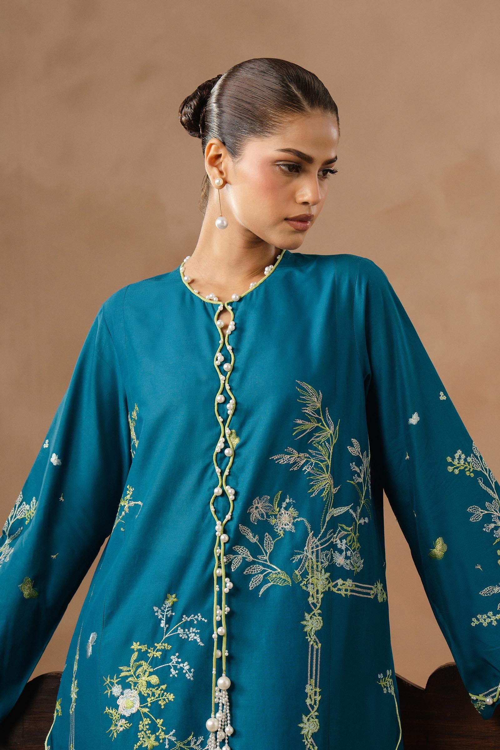 Unstitched Muzlin Lawn 3 Piece Suit