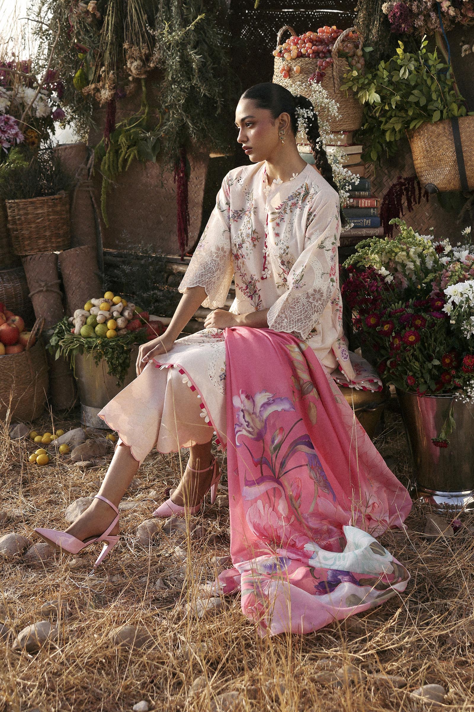 Unstitched Muzlin Lawn 3 Piece Suit