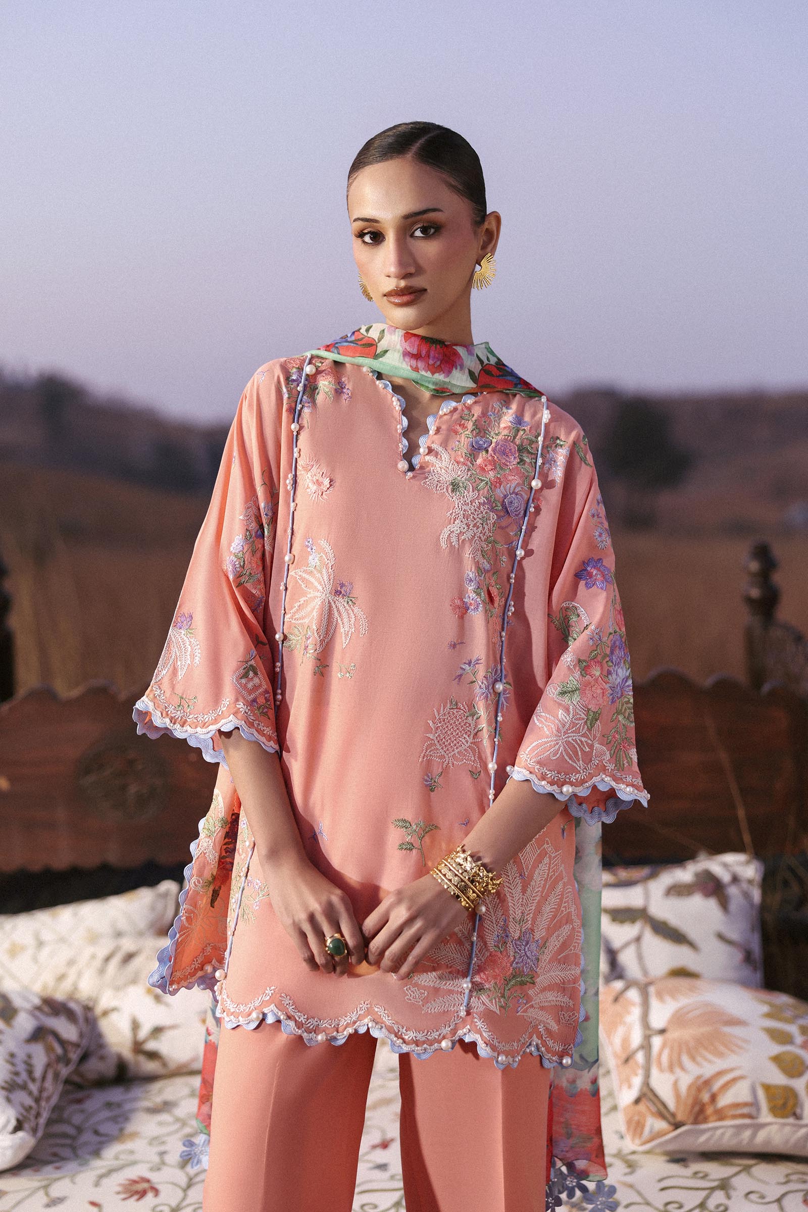 Unstitched Muzlin Lawn 3 Piece Suit Secondary image