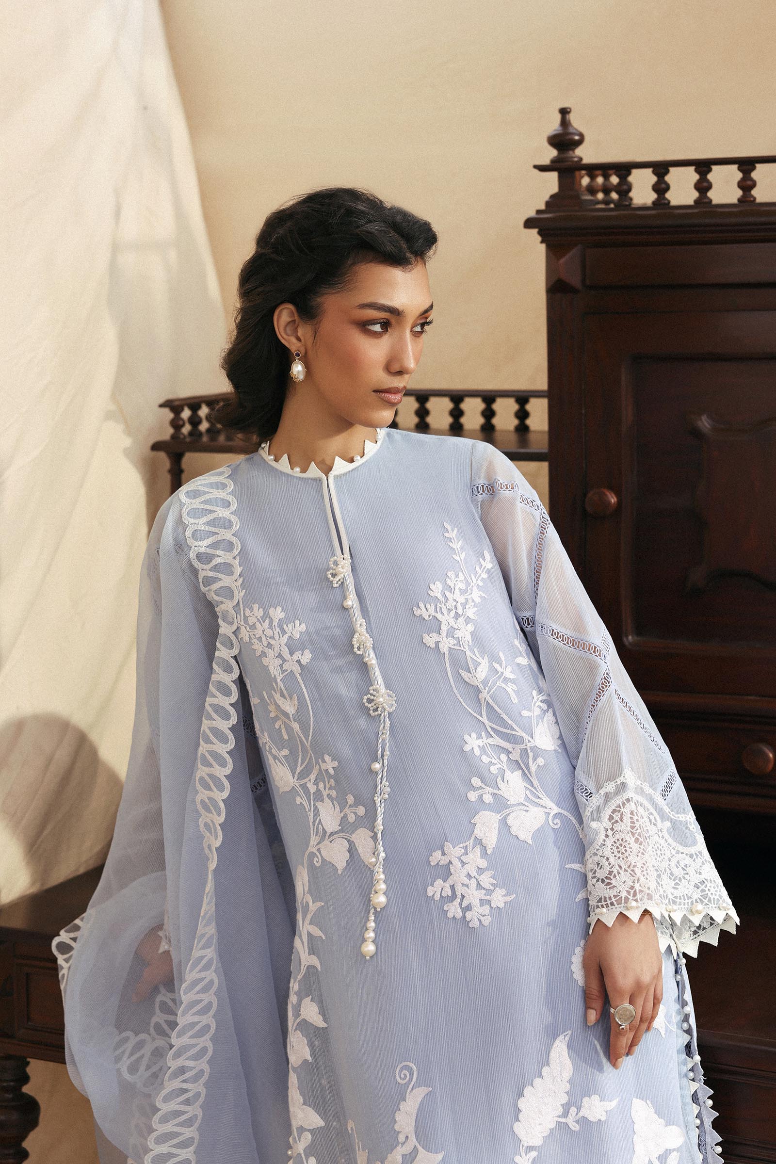 Unstitched Muzlin Woven 3 Piece Suit