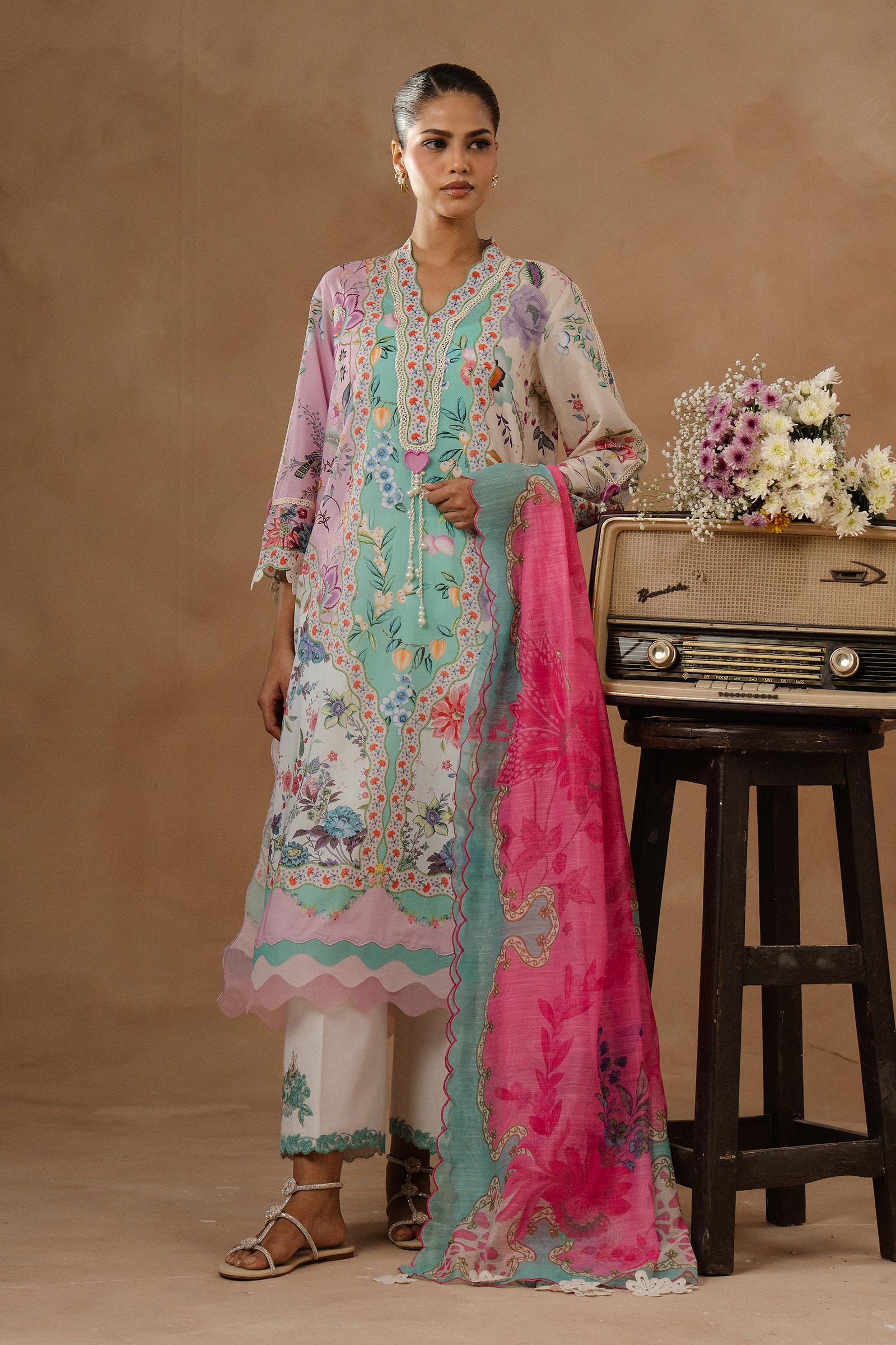 Unstitched Muzlin Lawn 3 Piece Suit