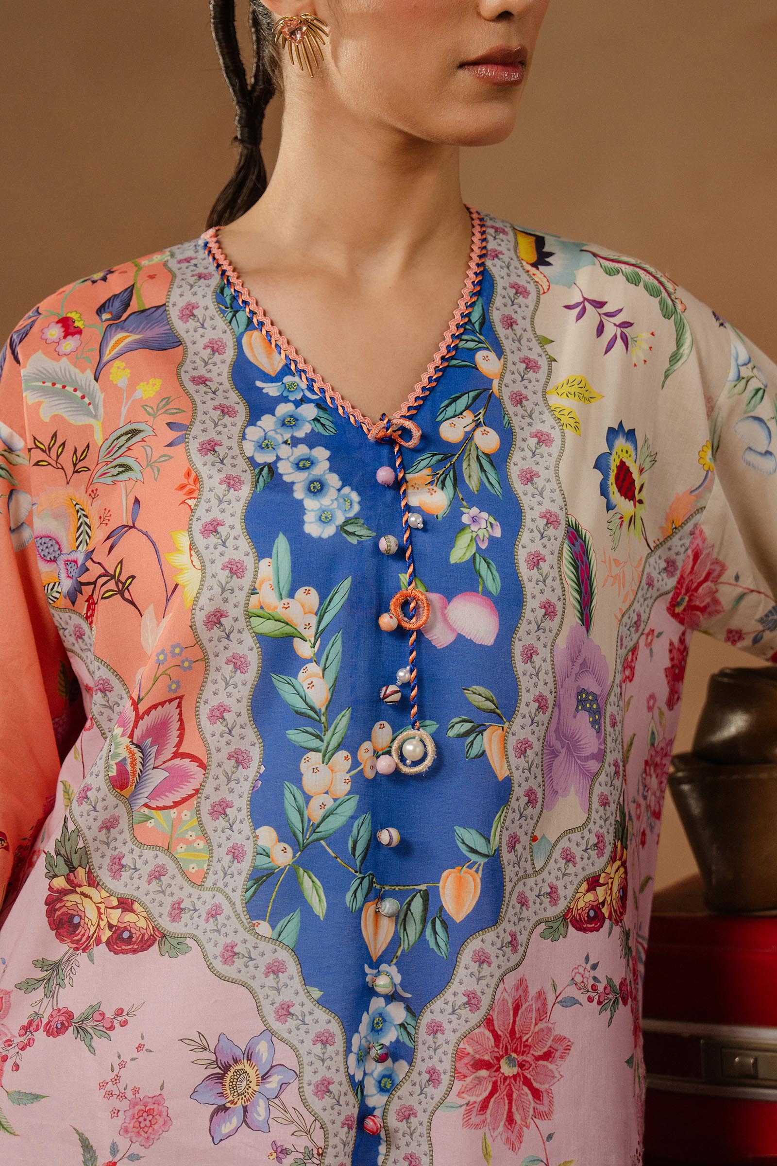 Unstitched Muzlin Lawn 3 Piece Suit