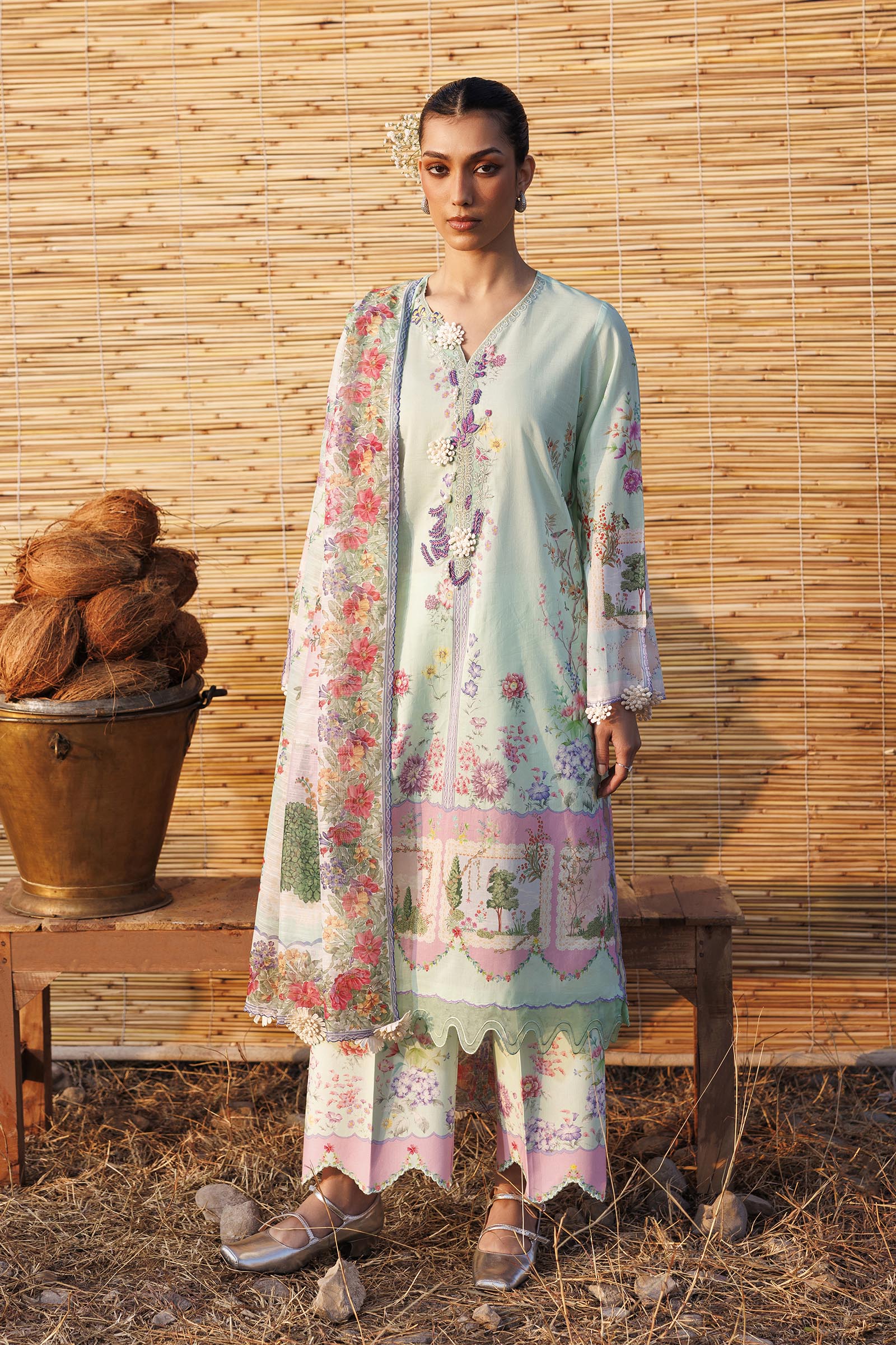 Unstitched Muzlin Lawn 3 Piece Suit Main image