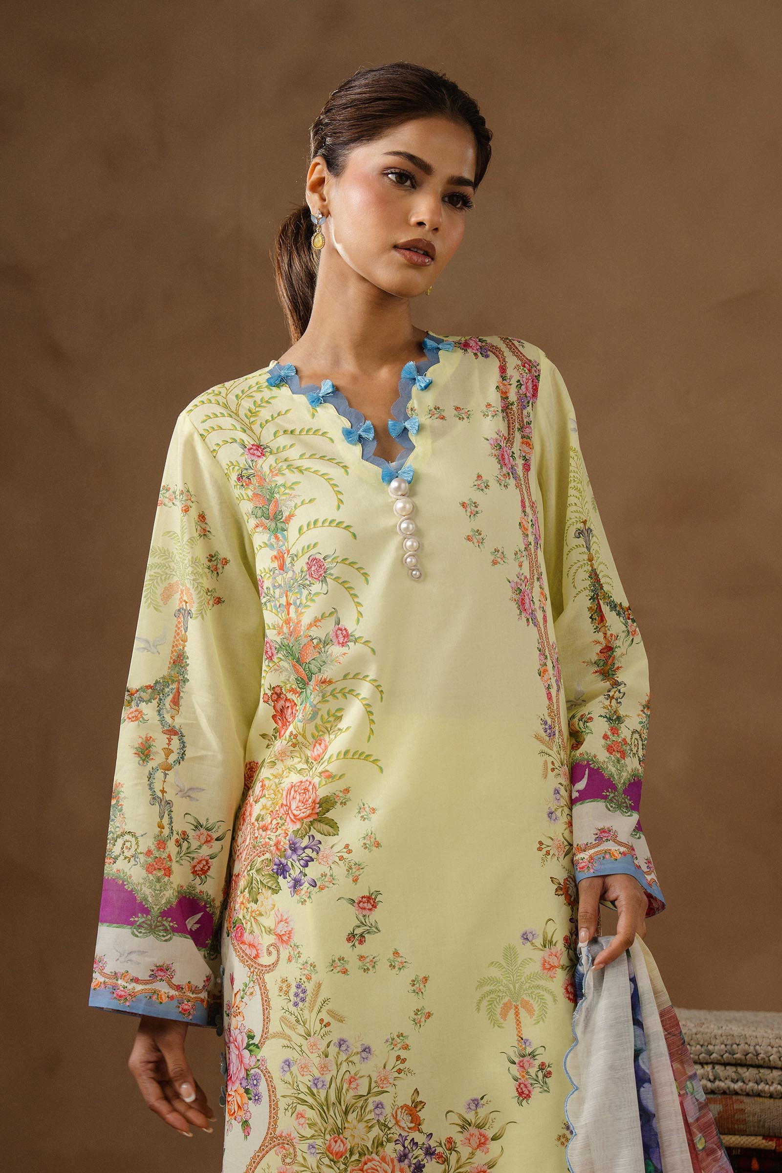 Unstitched Muzlin Lawn 3 Piece Suit