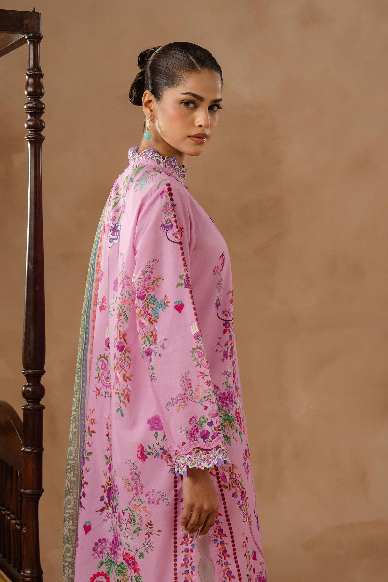 Unstitched Muzlin Lawn 3 Piece Suit