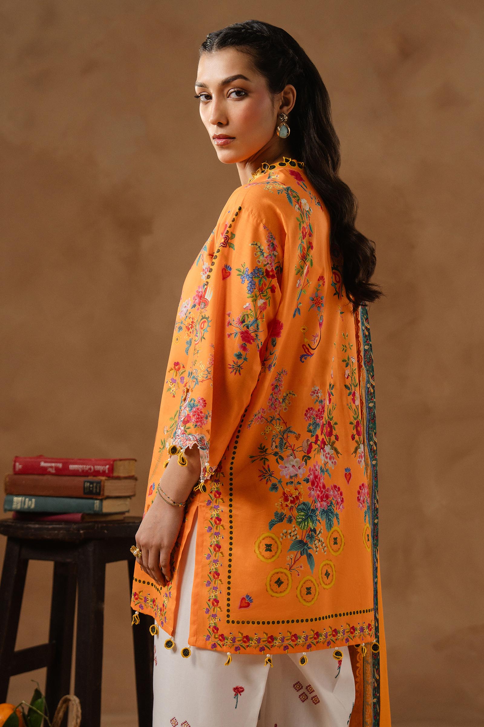 Unstitched Muzlin Lawn 3 Piece Suit