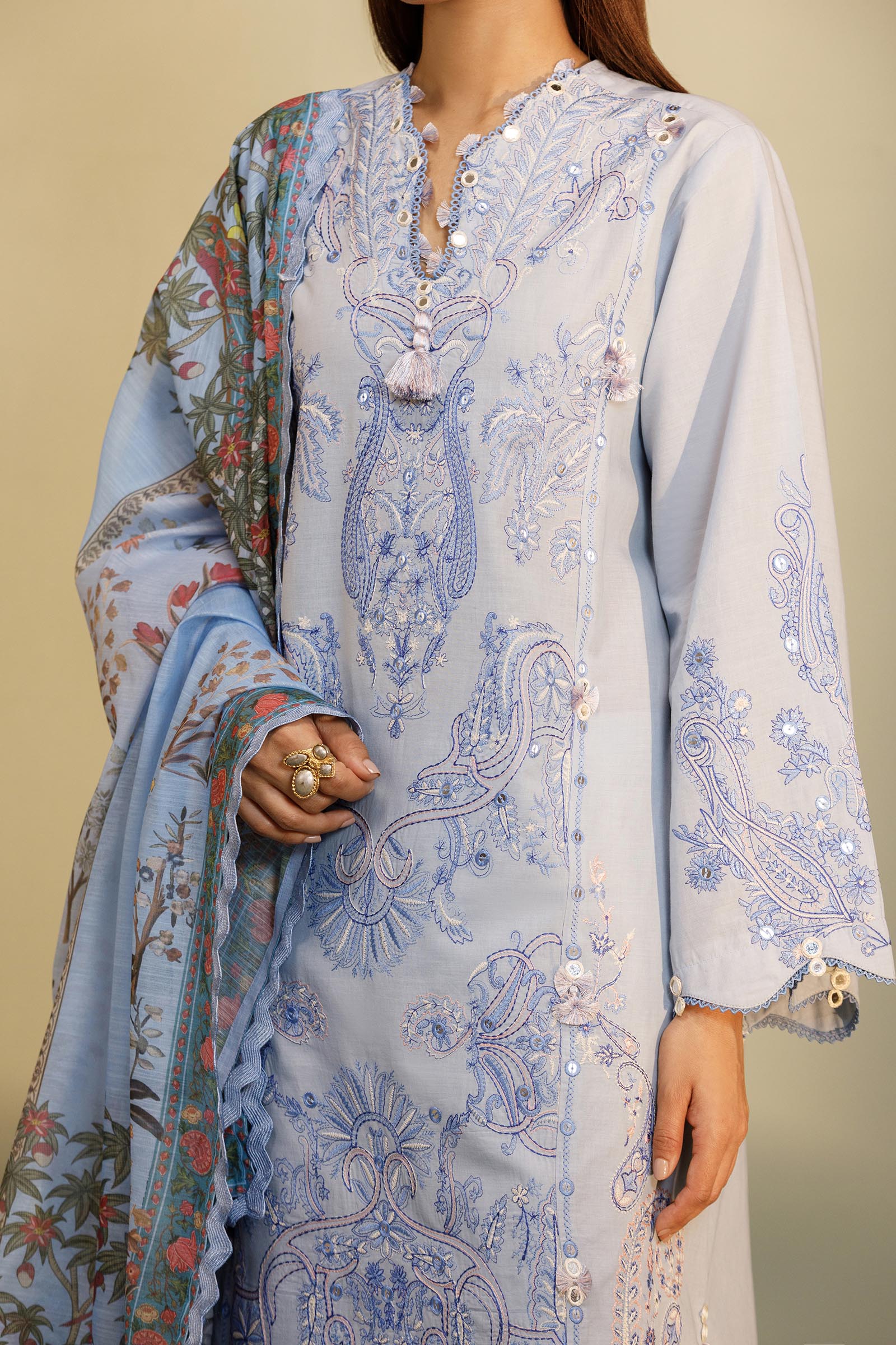 Unstitched Embroidered 3 Piece Muzlin Suit Secondary image
