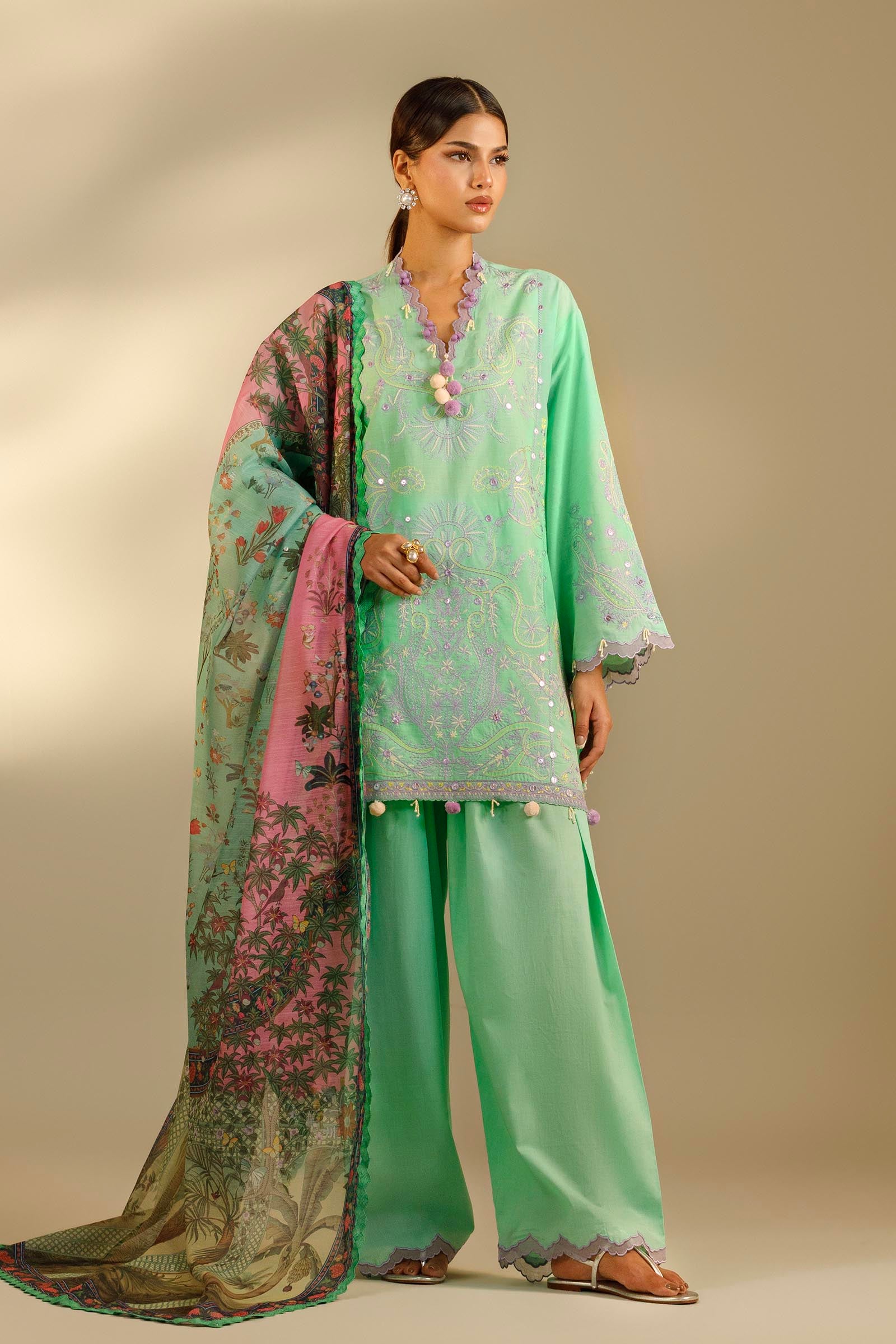 Unstitched Embroidered 3 Piece Muzlin Suit Main image