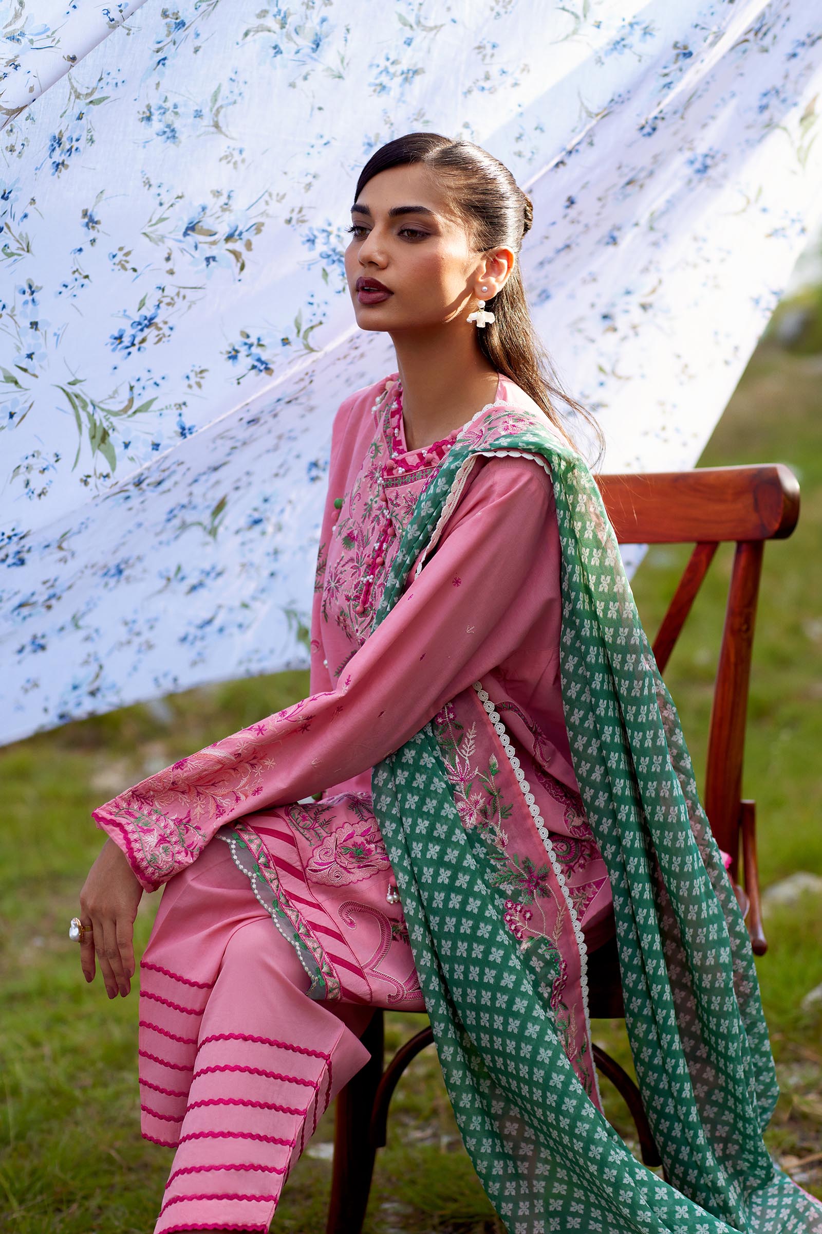 Unstitched Embroidered 3 Piece Muzlin Suit
