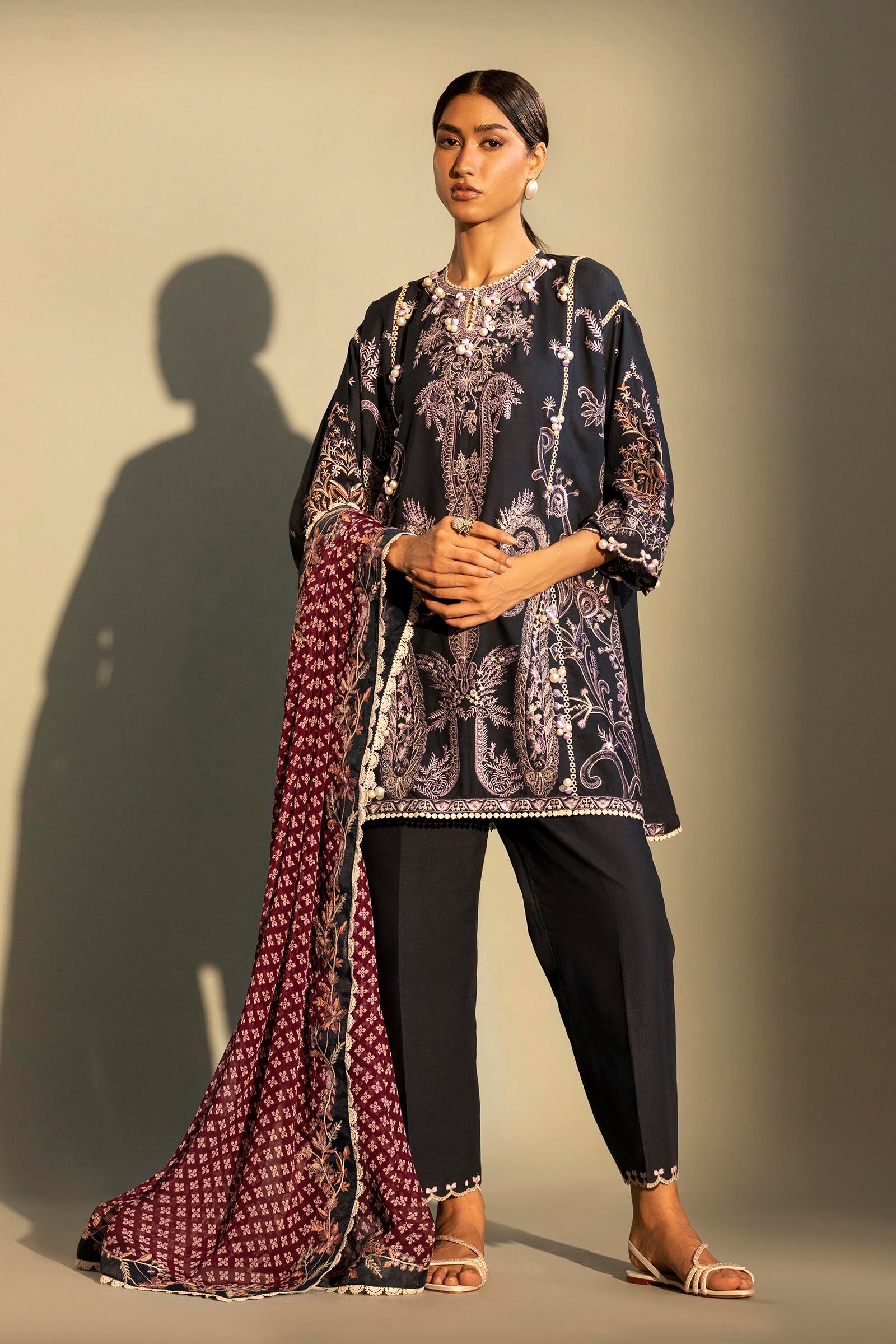 Unstitched Embroidered 3 Piece Muzlin Suit Main image