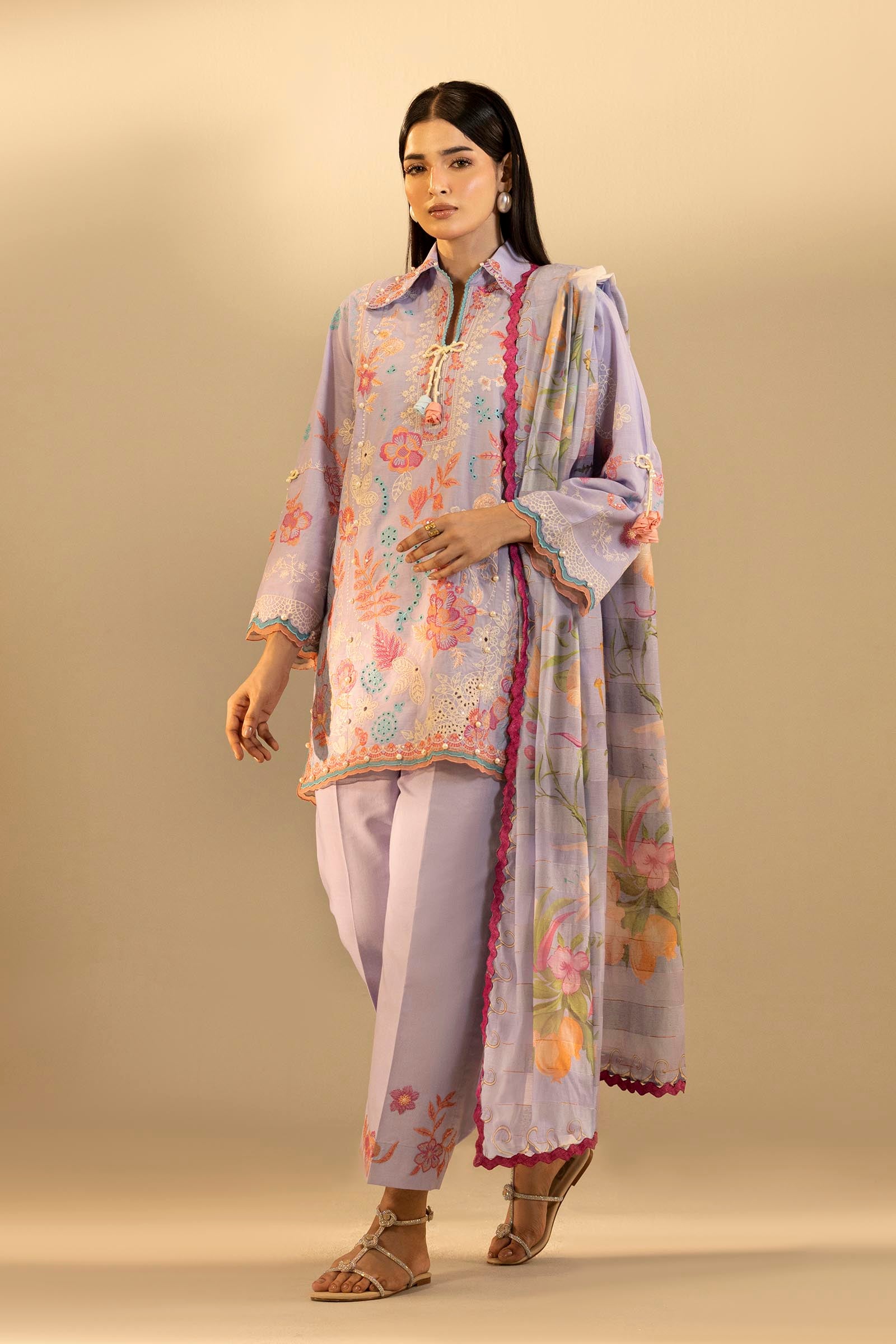 Unstitched Embroidered 3 Piece Muzlin Suit Main image
