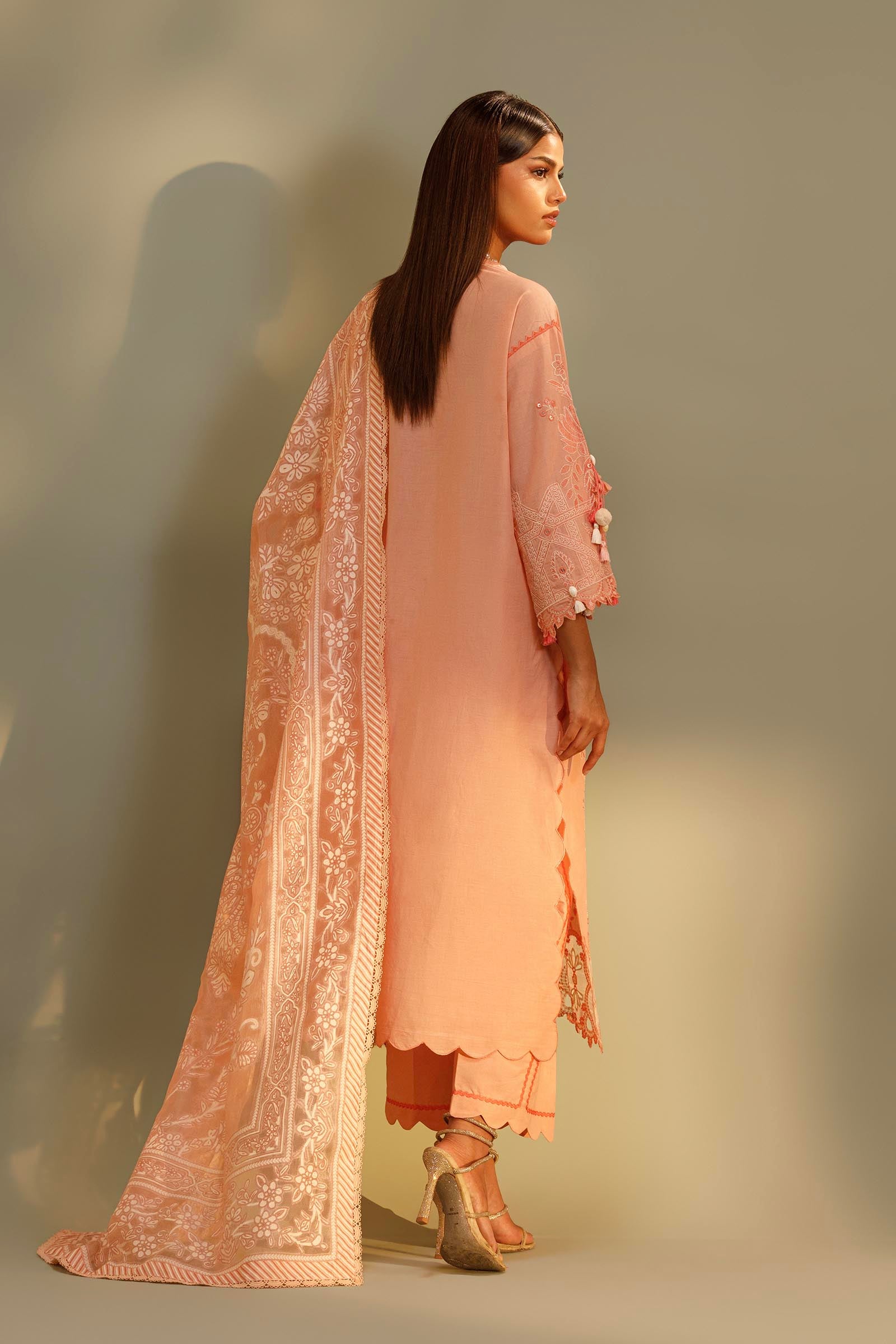 Unstitched Embroidered 3 Piece Muzlin Suit Secondary image