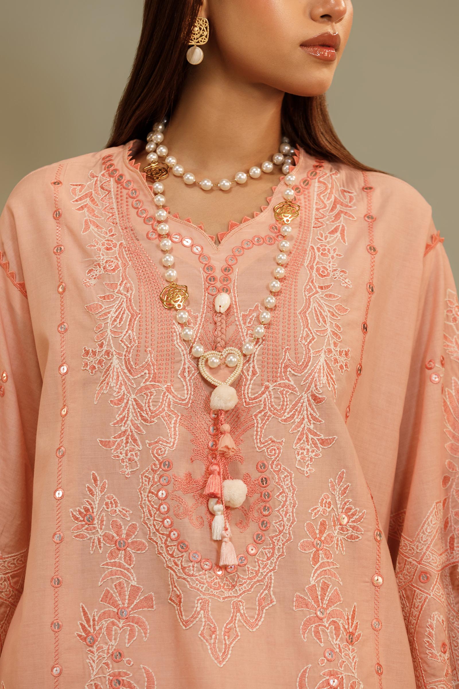 Unstitched Embroidered 3 Piece Muzlin Suit