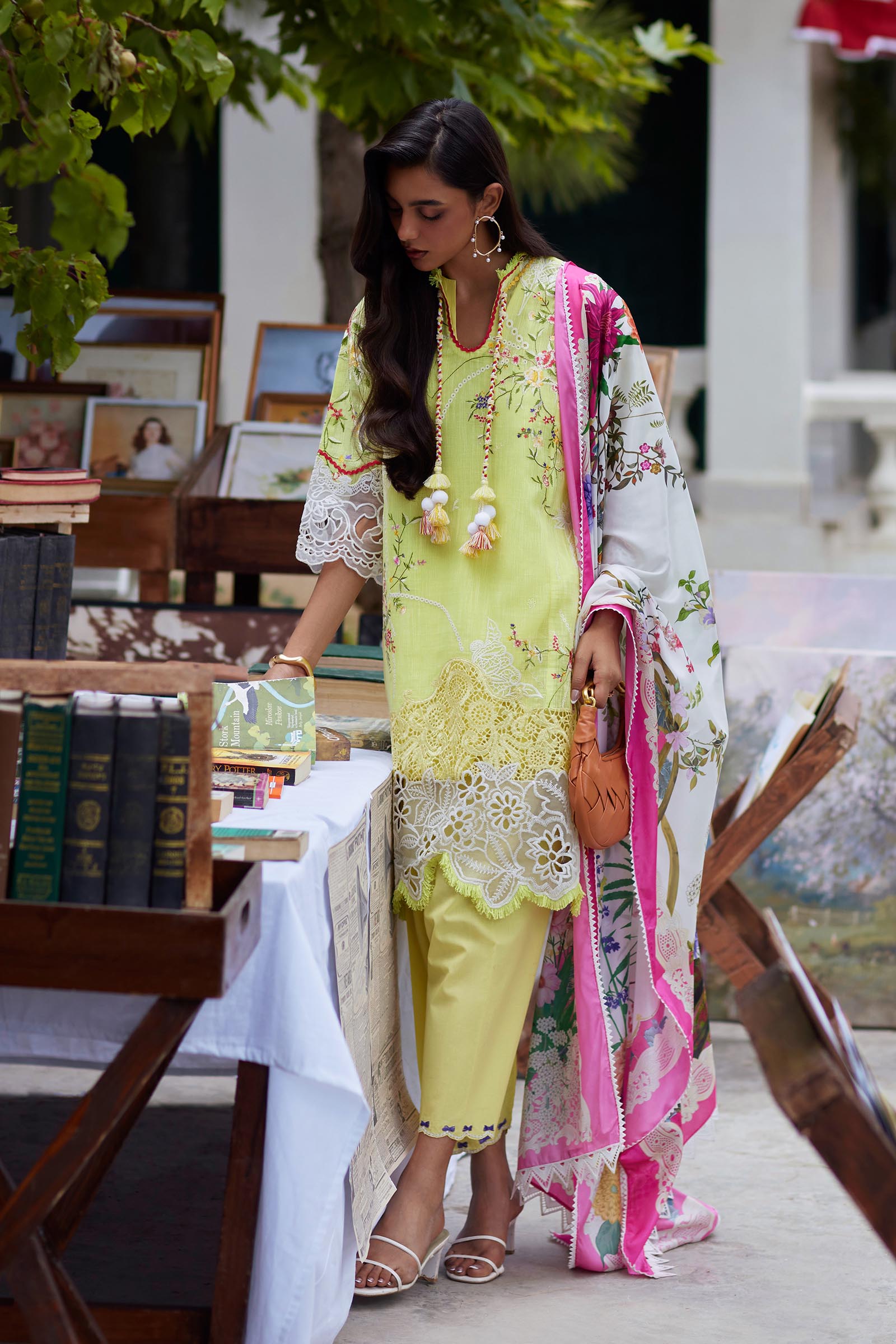 Unstitched Embroidered 3 Piece Muzlin Suit Secondary image