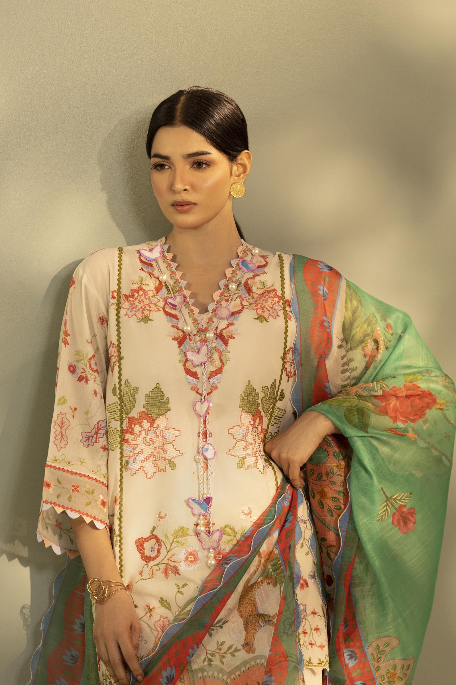 Unstitched Embroidered 3 Piece Muzlin Suit Secondary image