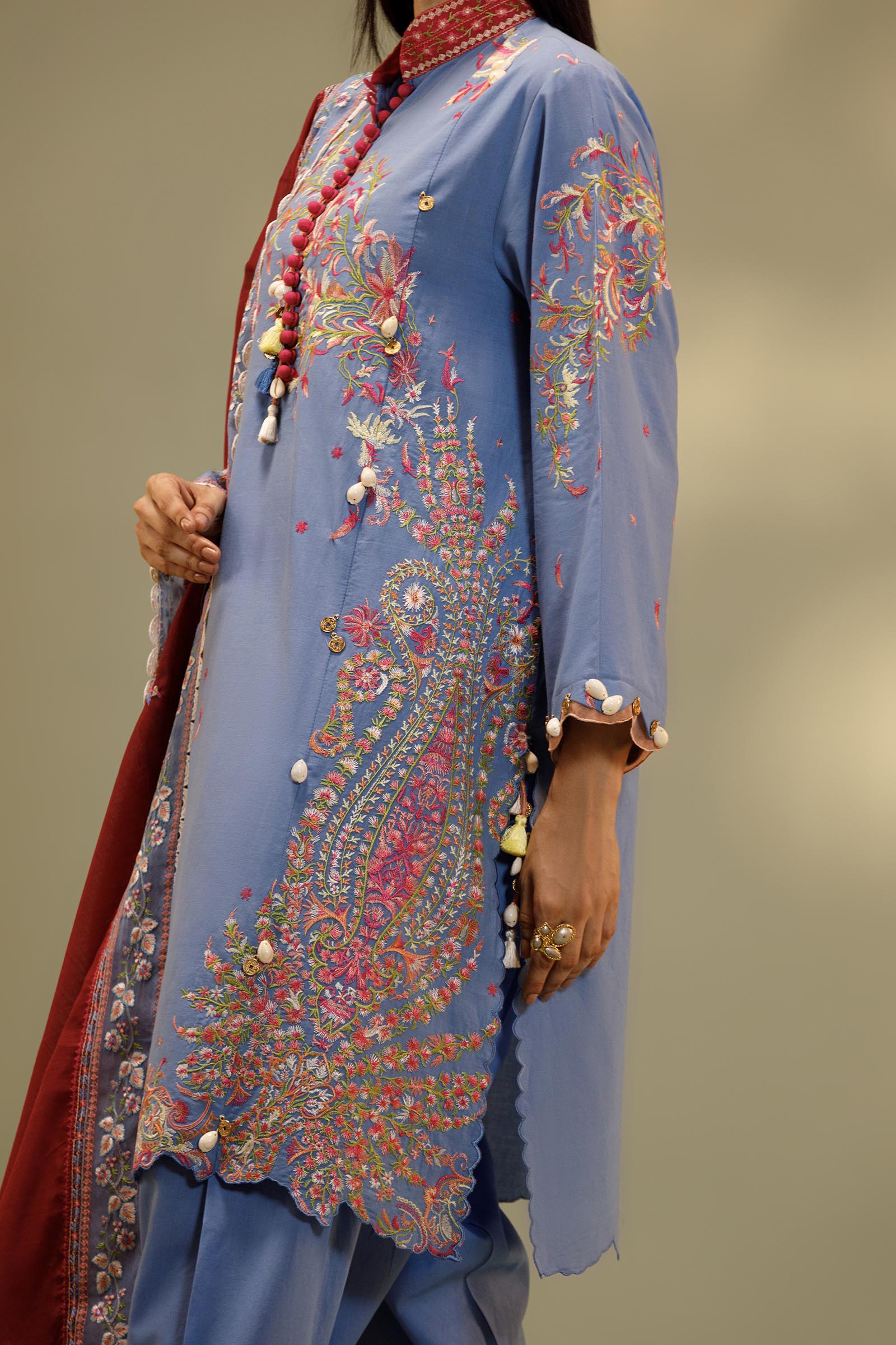 Unstitched Embroidered 3 Piece Muzlin Suit