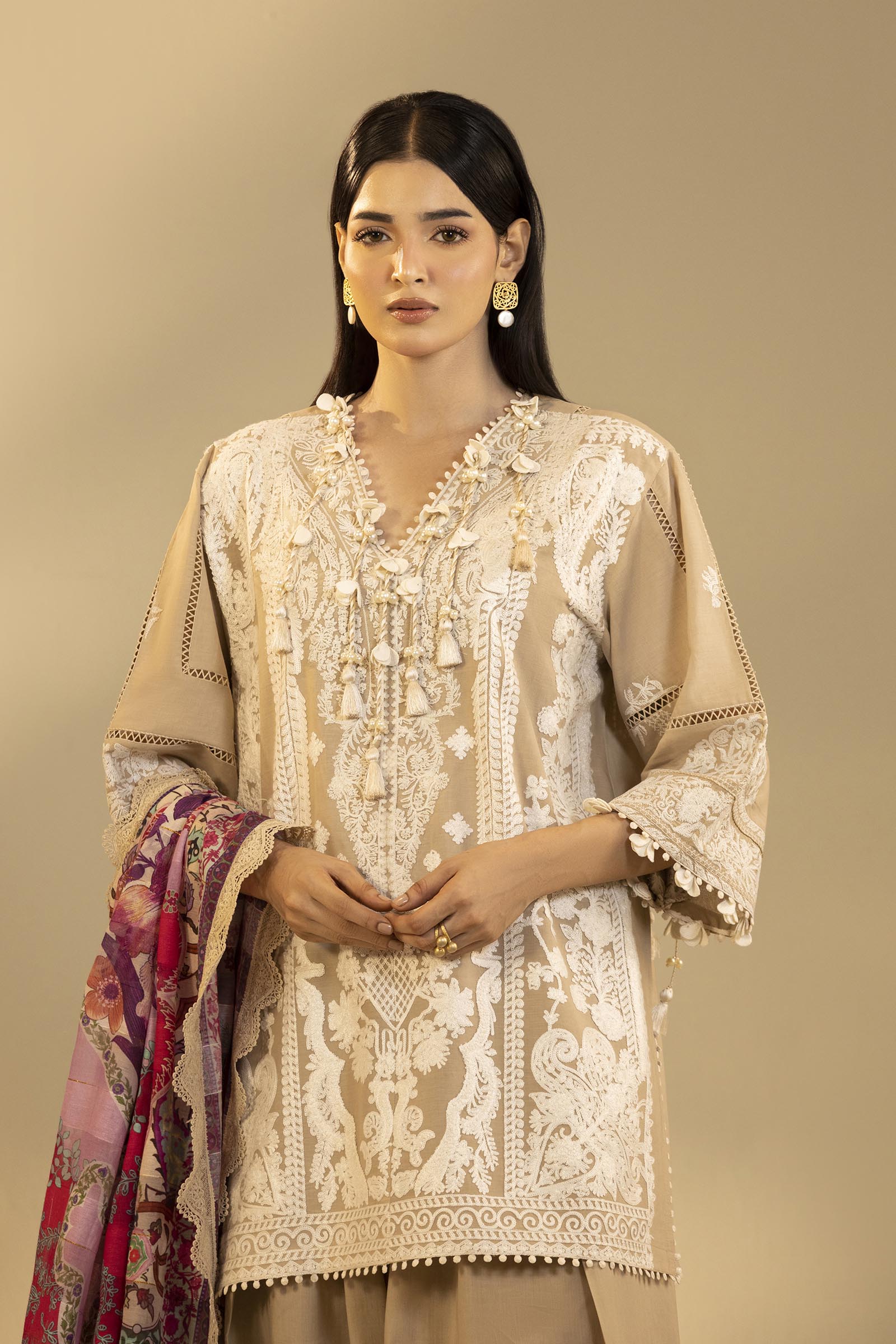 Unstitched Embroidered 3 Piece Muzlin Suit Secondary image