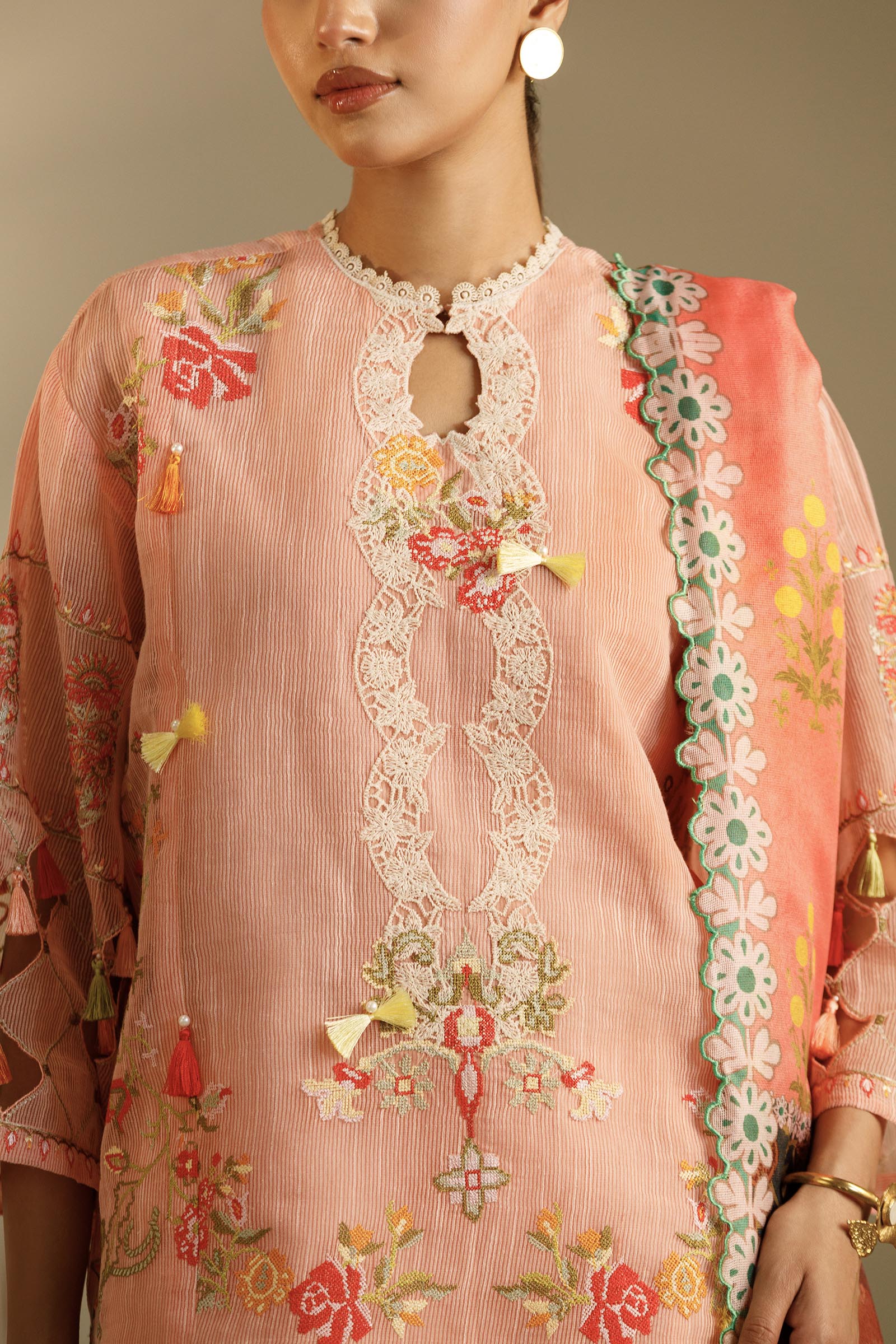 Unstitched Embroidered 3 Piece Muzlin Suit