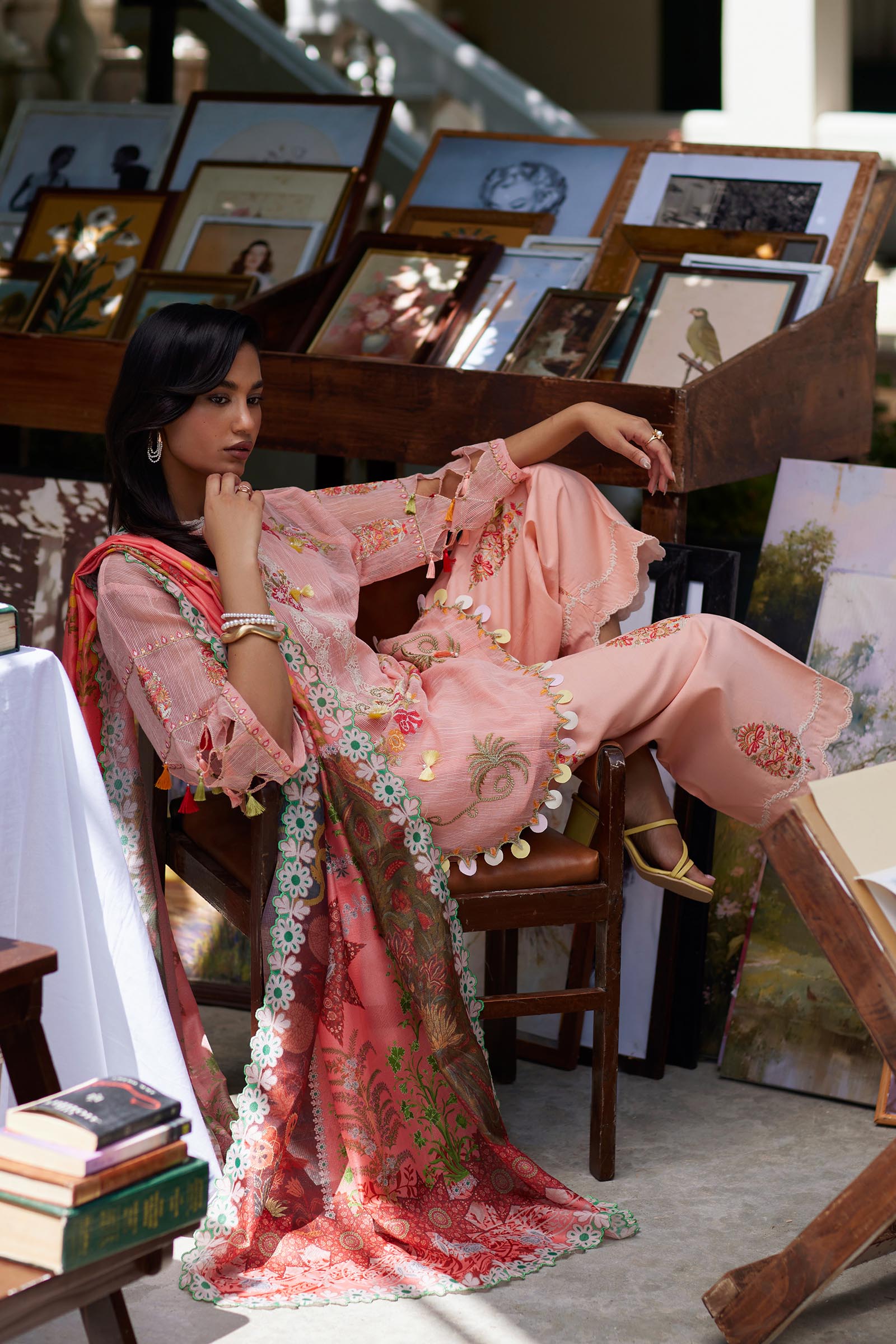 Unstitched Embroidered 3 Piece Muzlin Suit Secondary image